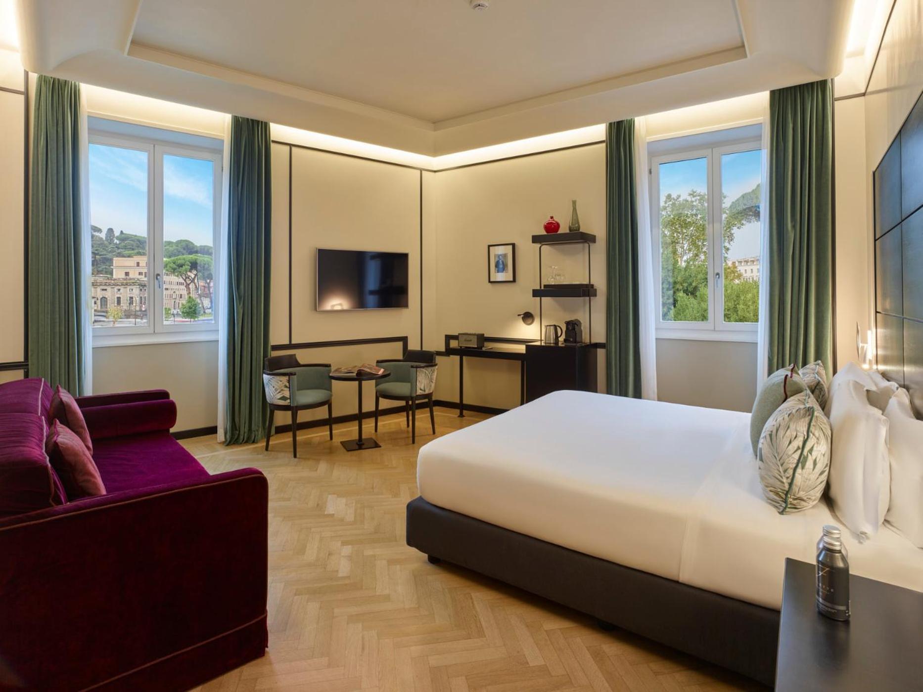 Deluxe Double or Twin Room Plus