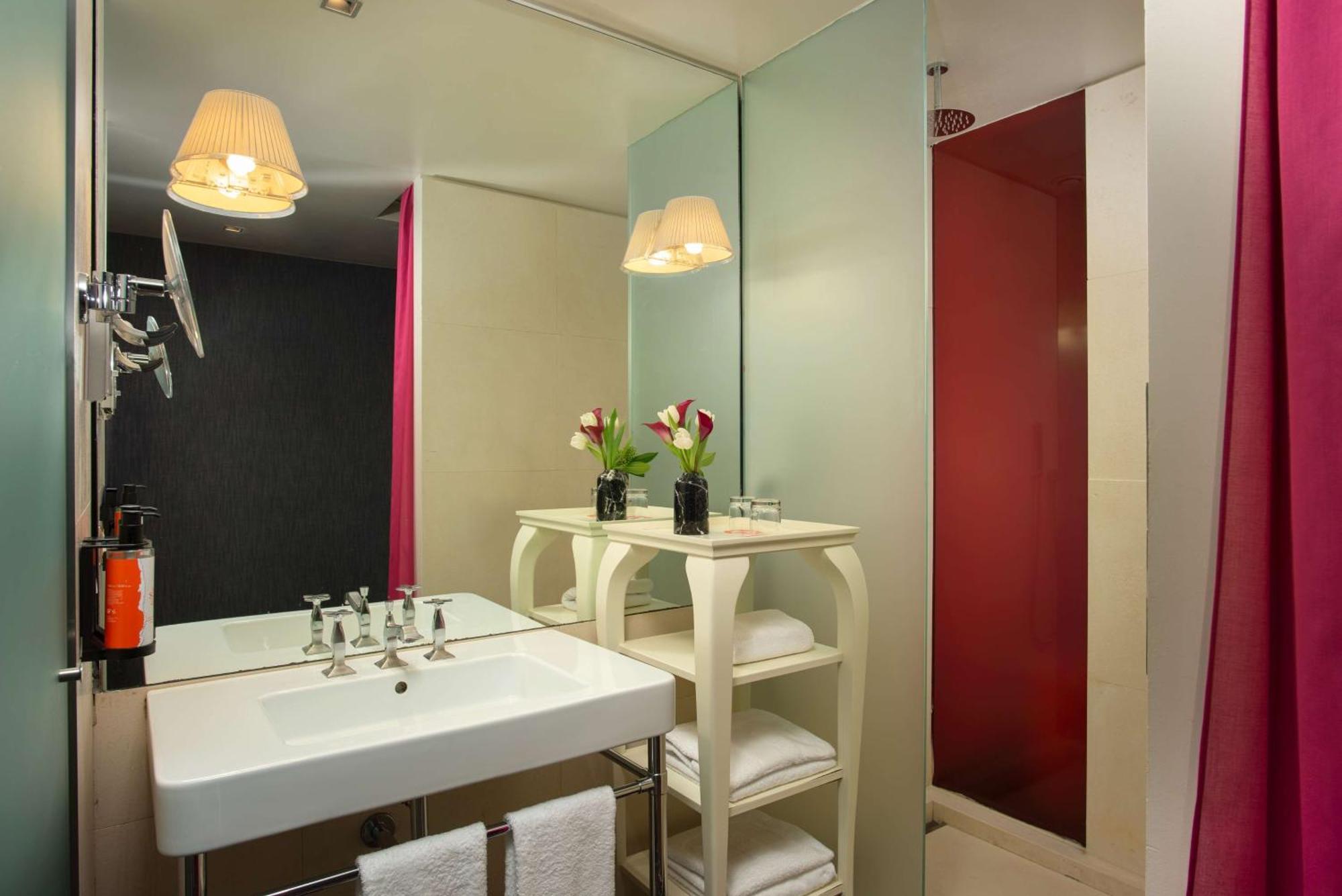 Nhow Premium Double or Twin Room,1658748265:JPEG