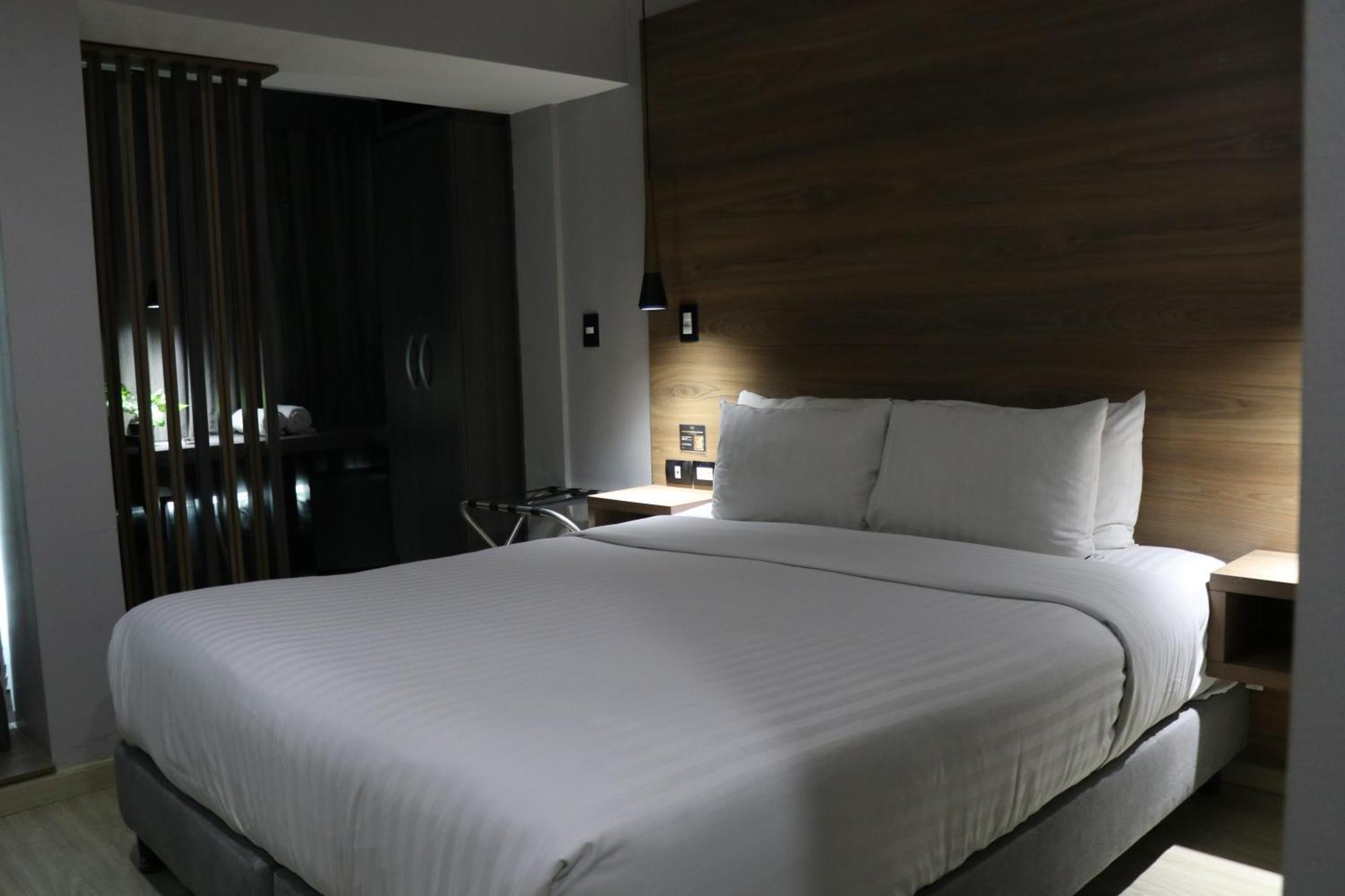 Quarto Duplo Sem Janela