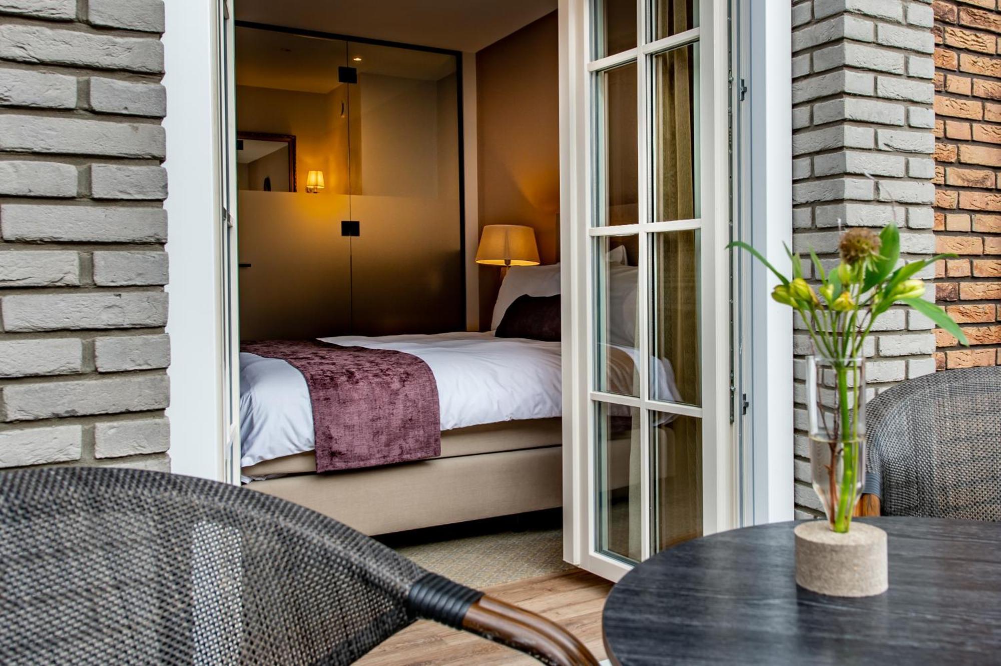 Double Room with Patio,1662431084:JPEG