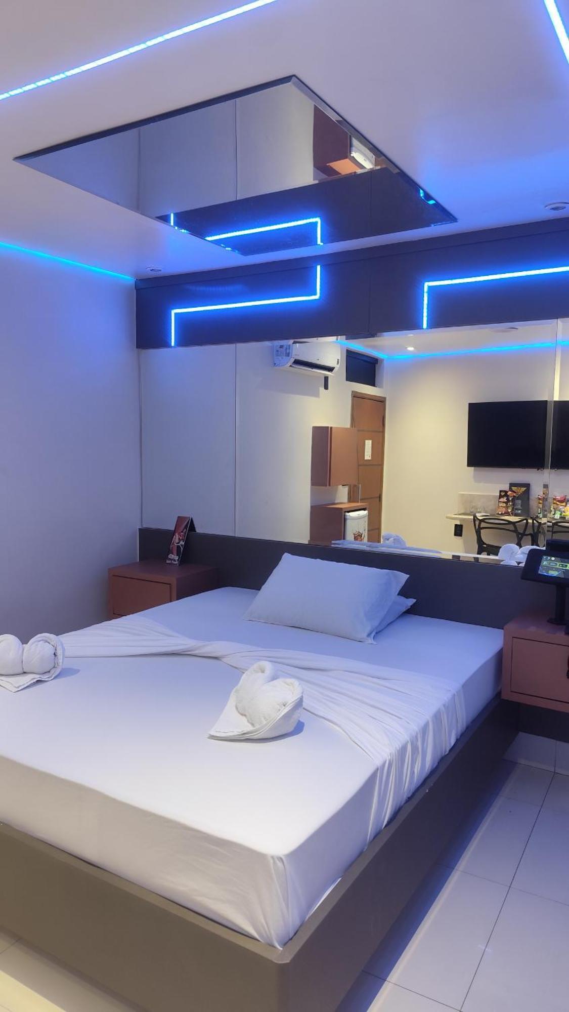 Suíte Deluxe com Banheira de Hidromassagem
