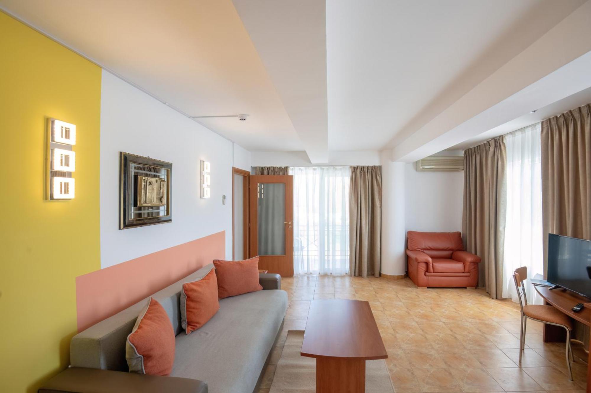 Superior Apartment,1663742697:JPEG