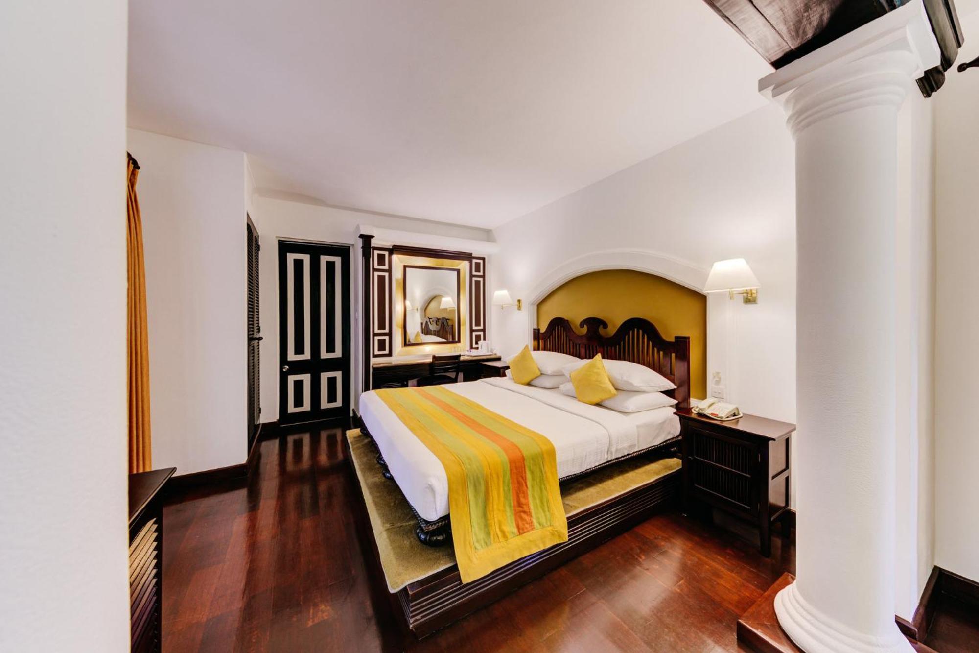 Deluxe King - Discounts (15% on F&B, 10% on Spa, 10% on Jeep Safari)