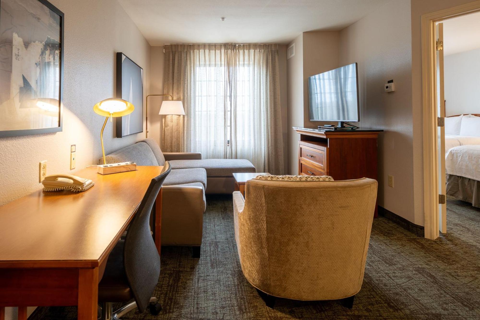 One-Bedroom Suite
