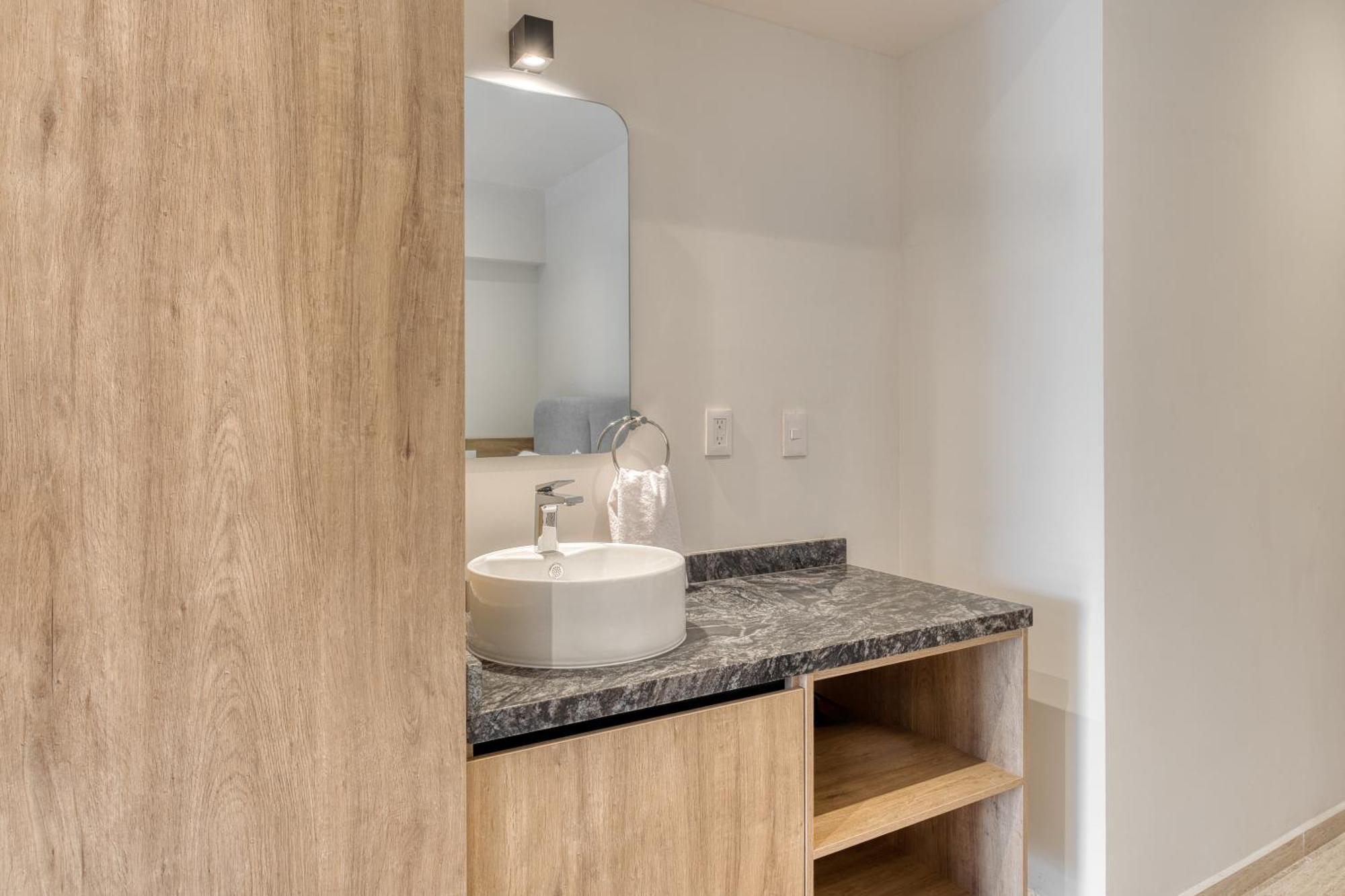 Superior Studio,1667986093:JPEG