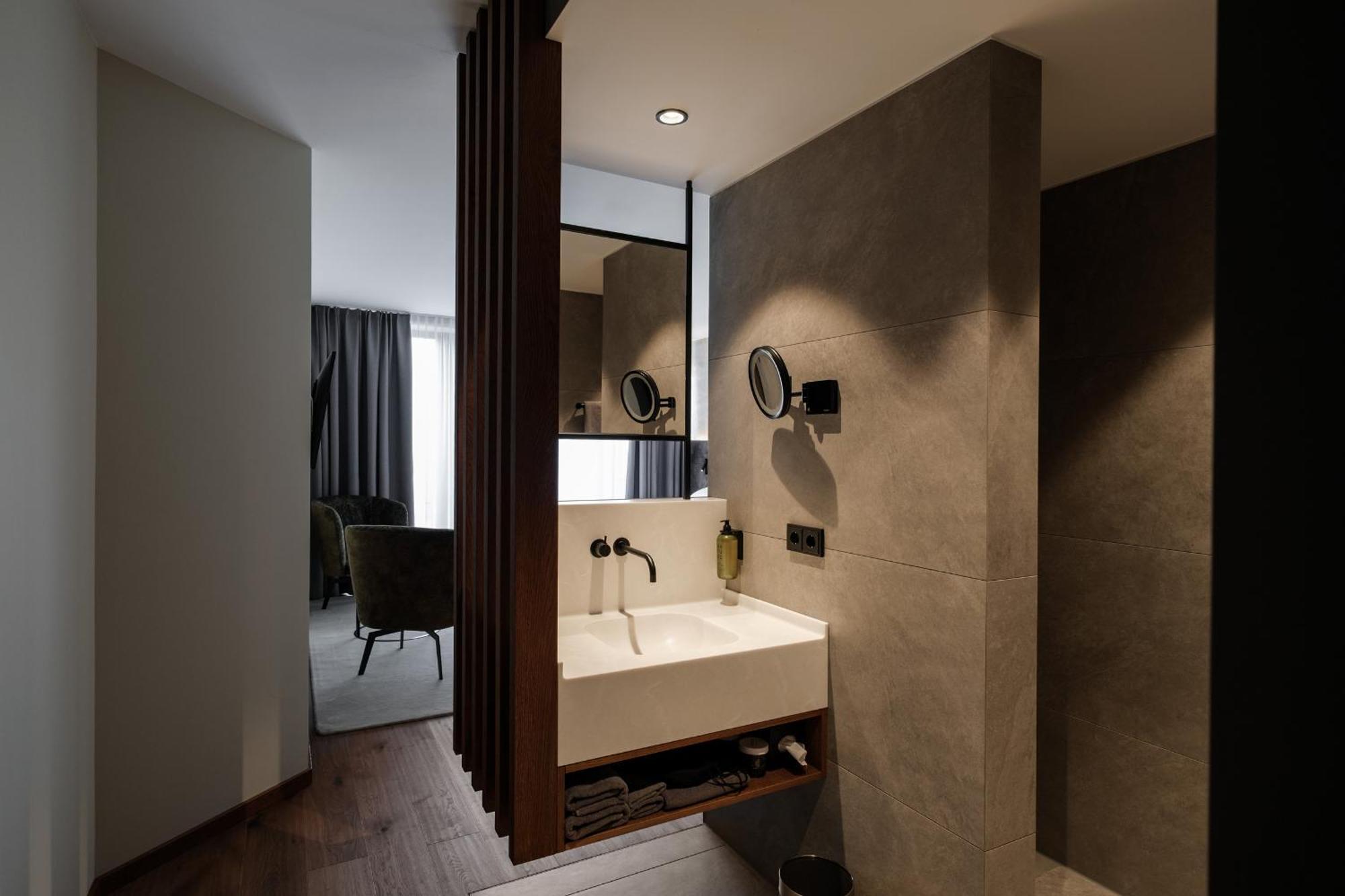 Superior Double Room,1668061136:JPEG