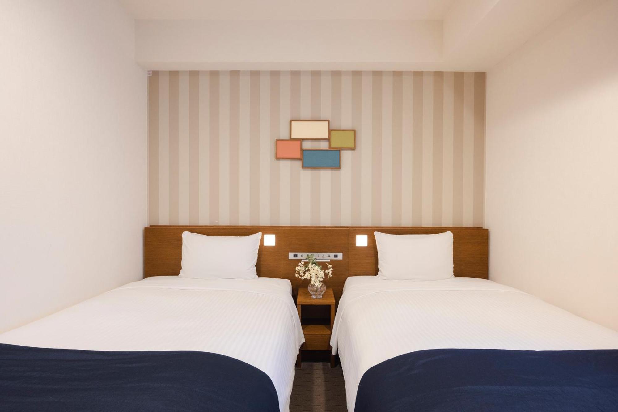Twin Room - Non-Smoking,1670706247:JPEG