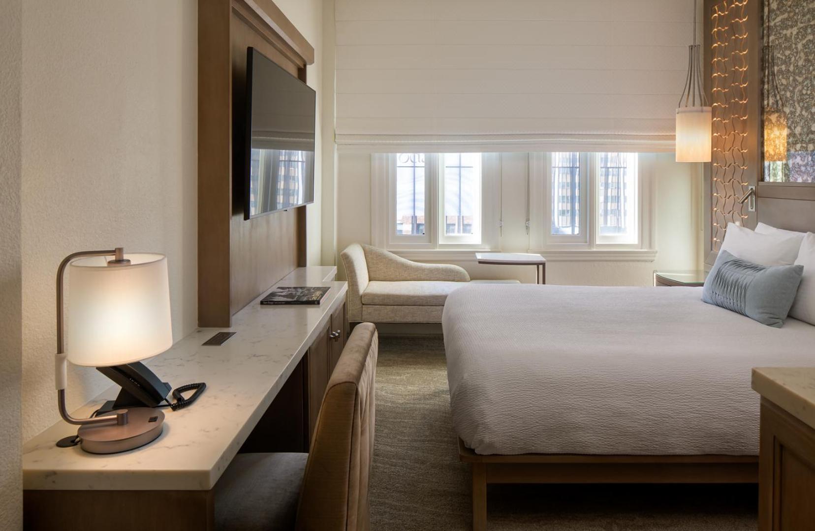 Premier Queen Bed