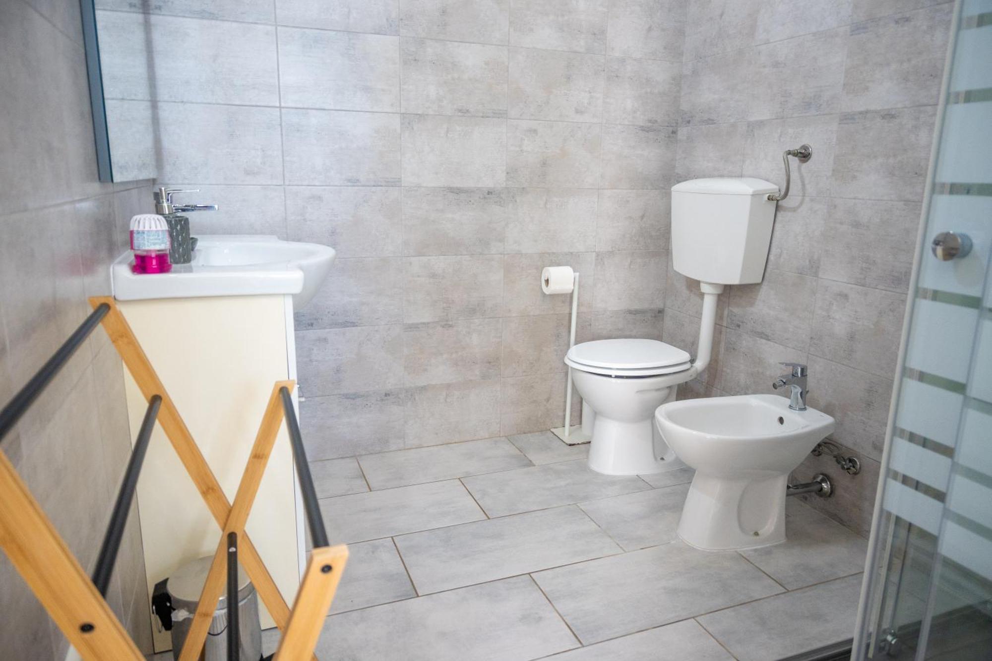 Large Double Room
