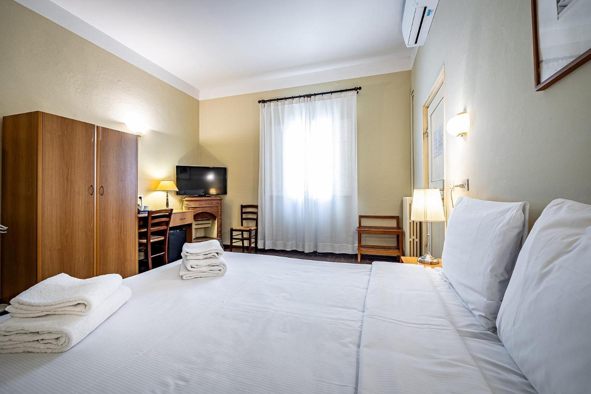 Double Room with Private External Bathroom,1687454607:JPEG