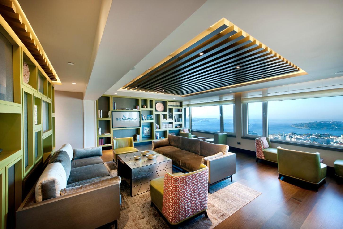 Club Corner Room City View Lounge Access