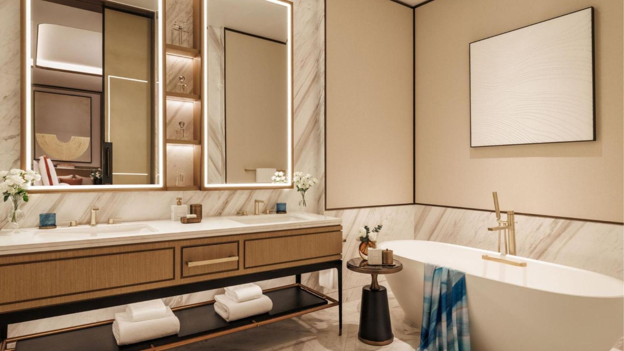 Promenade Deluxe Room with Marina View