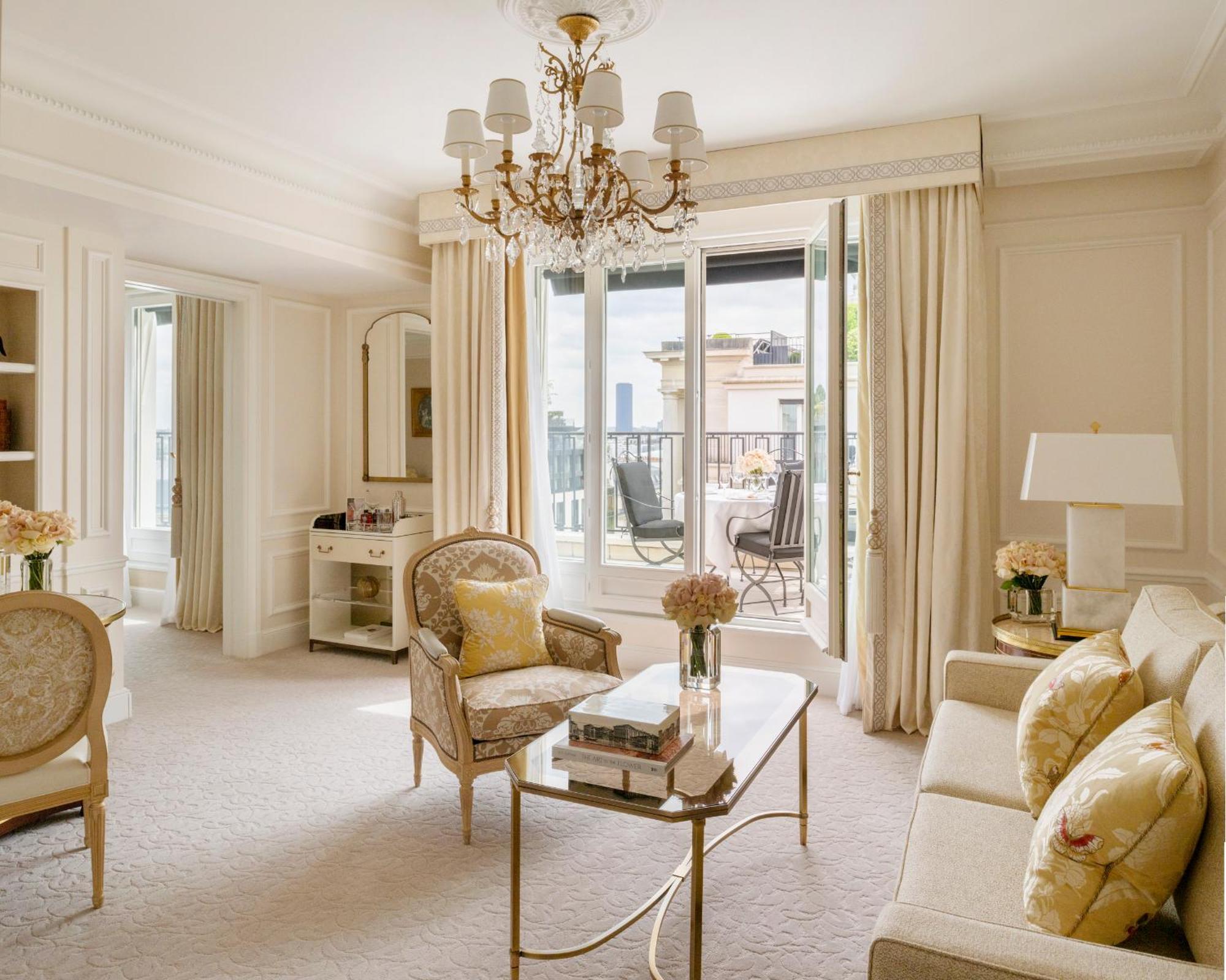 Deluxe King Suite,1693294498:JPEG