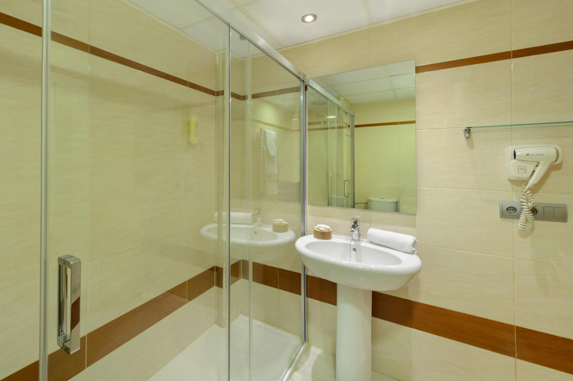 Twin Room Sea View