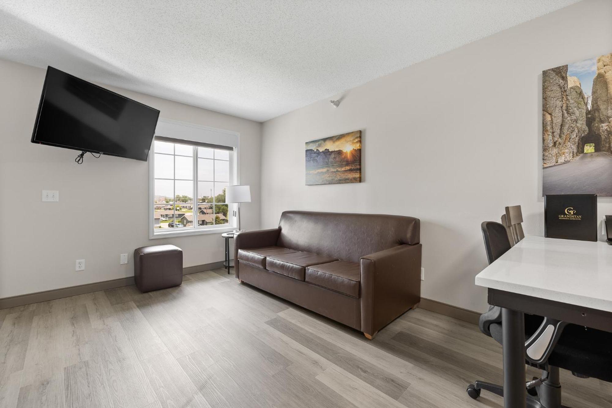 Studio Suite with Two Queen Beds,1697960568:JPEG