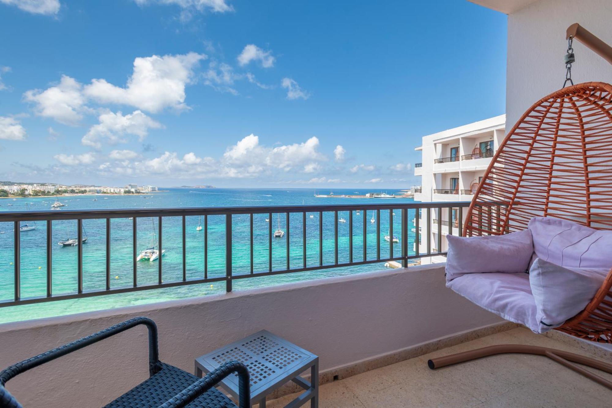 Deluxe Double Room Sea View