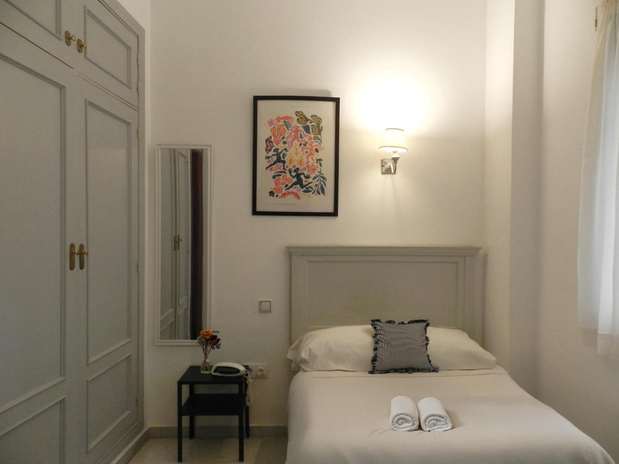 Single Room,1698876976:JPEG