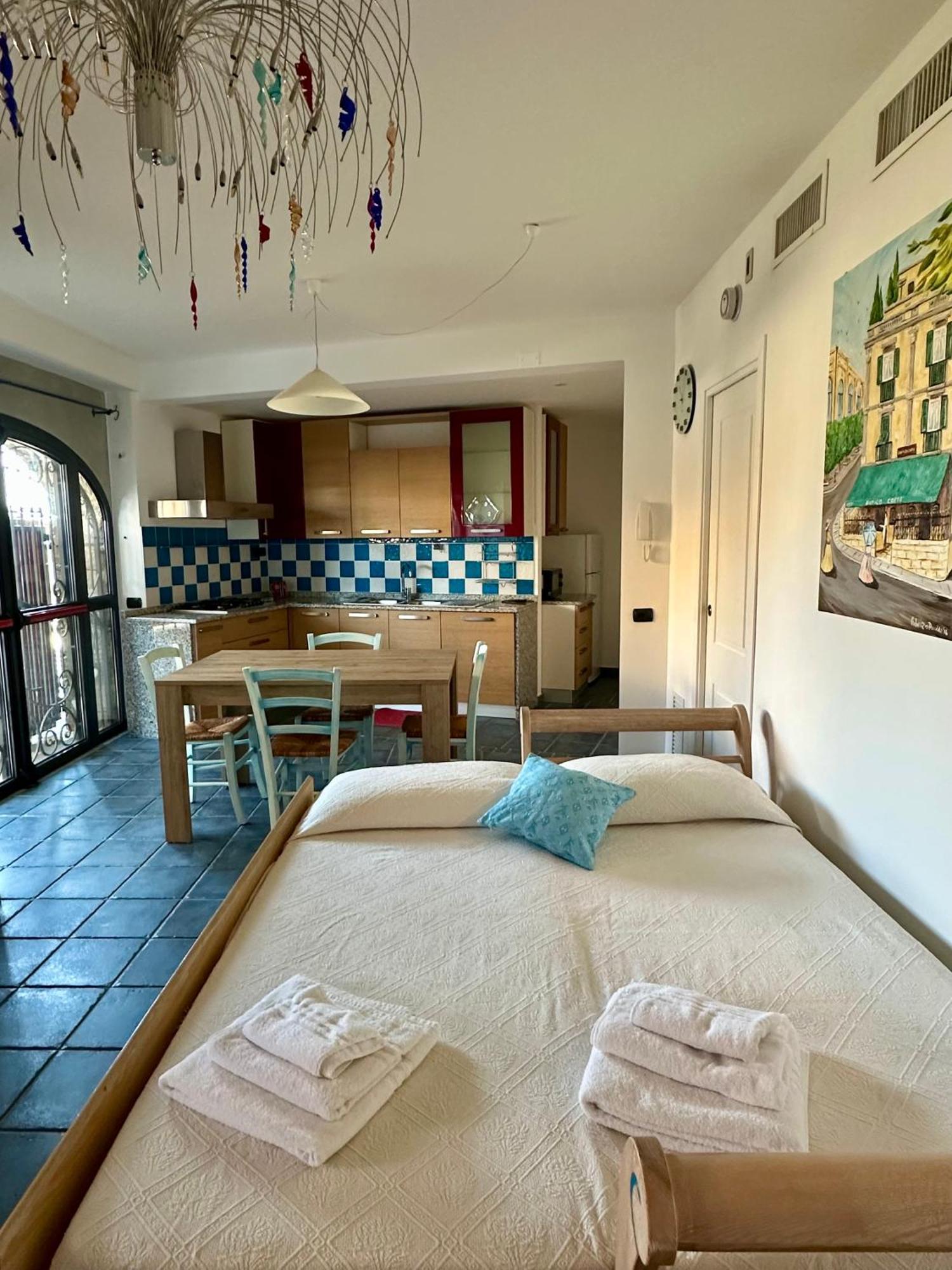One-Bedroom Apartment Spa Bath