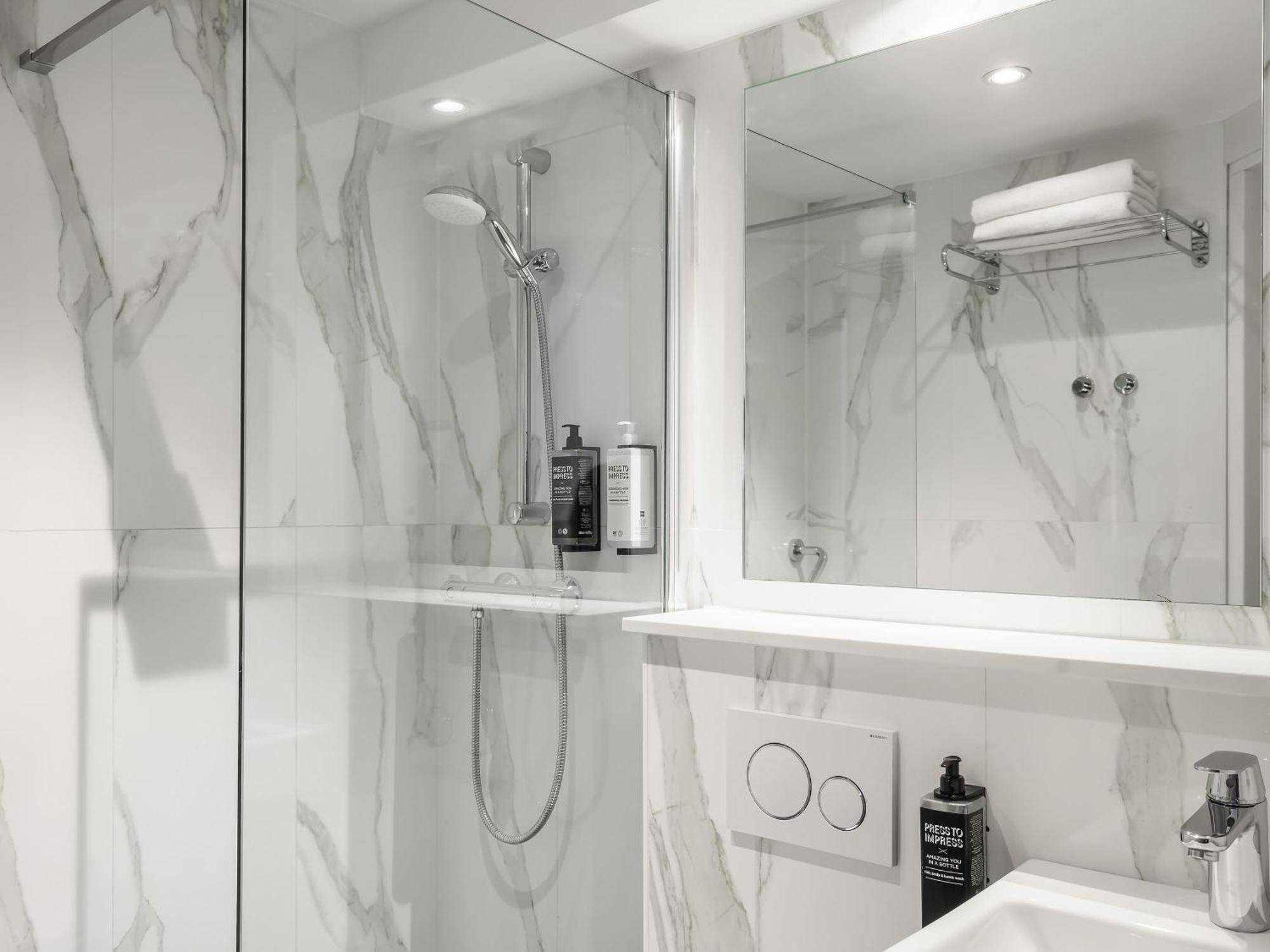 Chambre Familiale