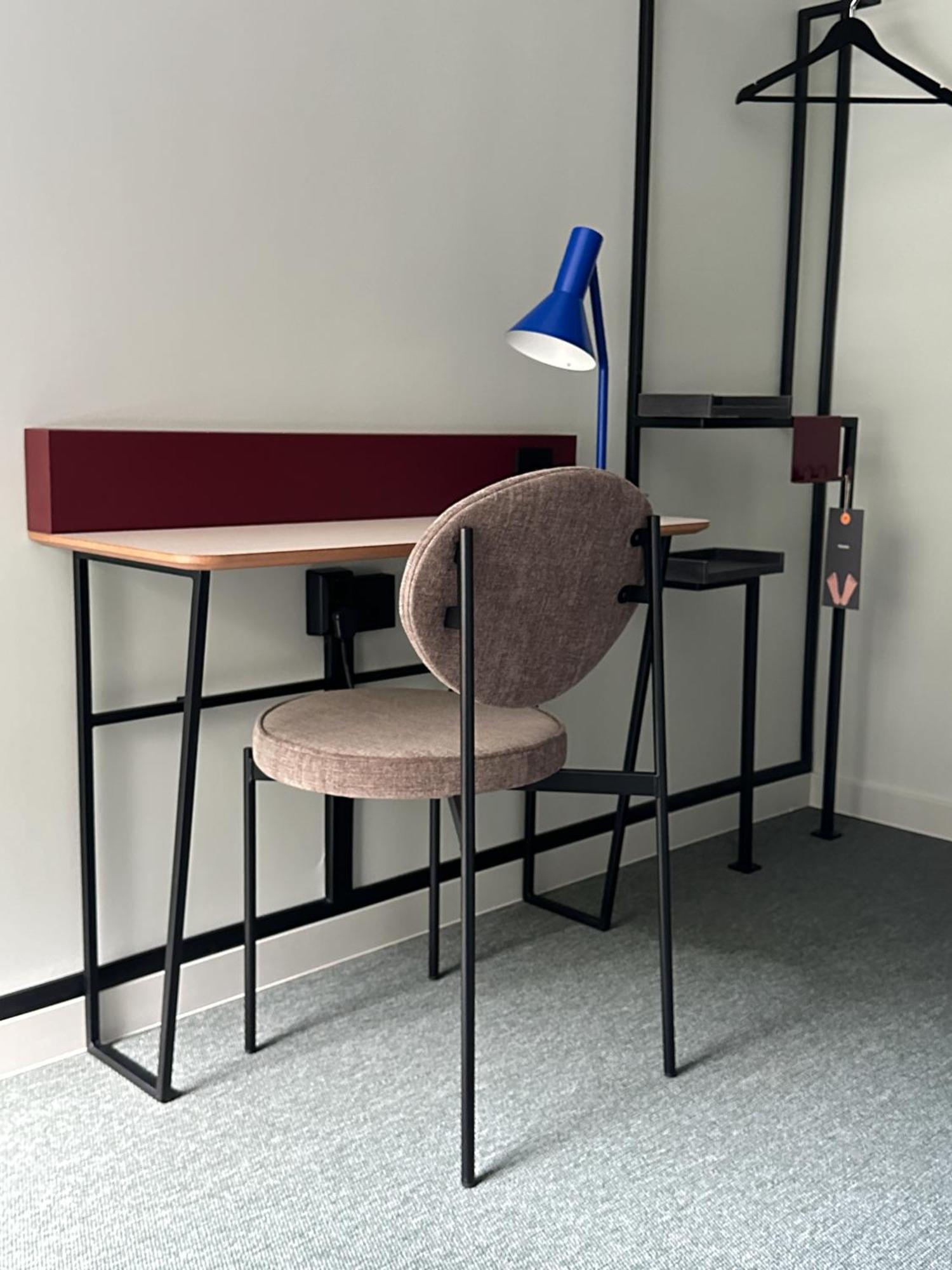 Compact Double Room 140cm bed