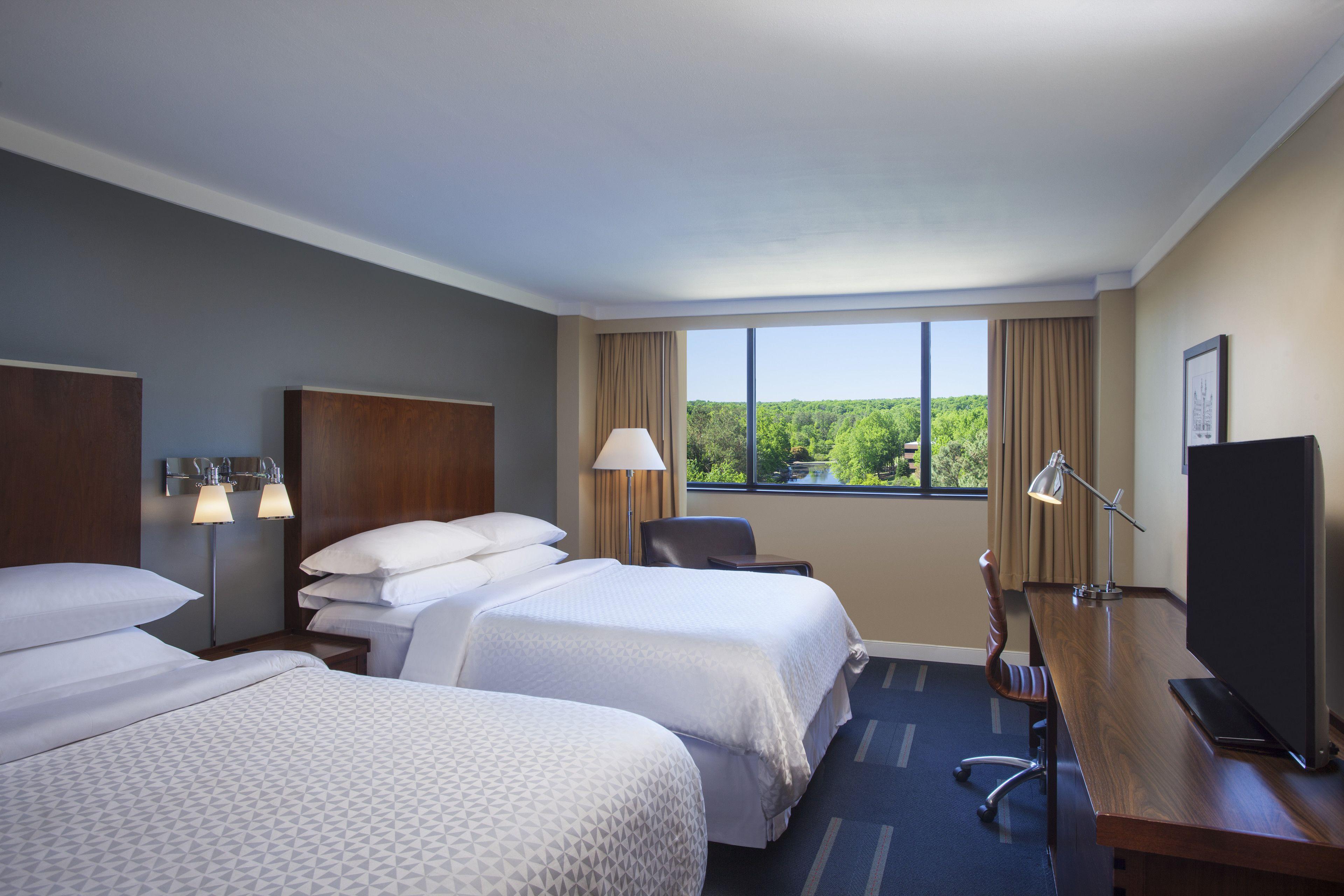 Lake View Room, Guest room, 2 Queen, Lake view