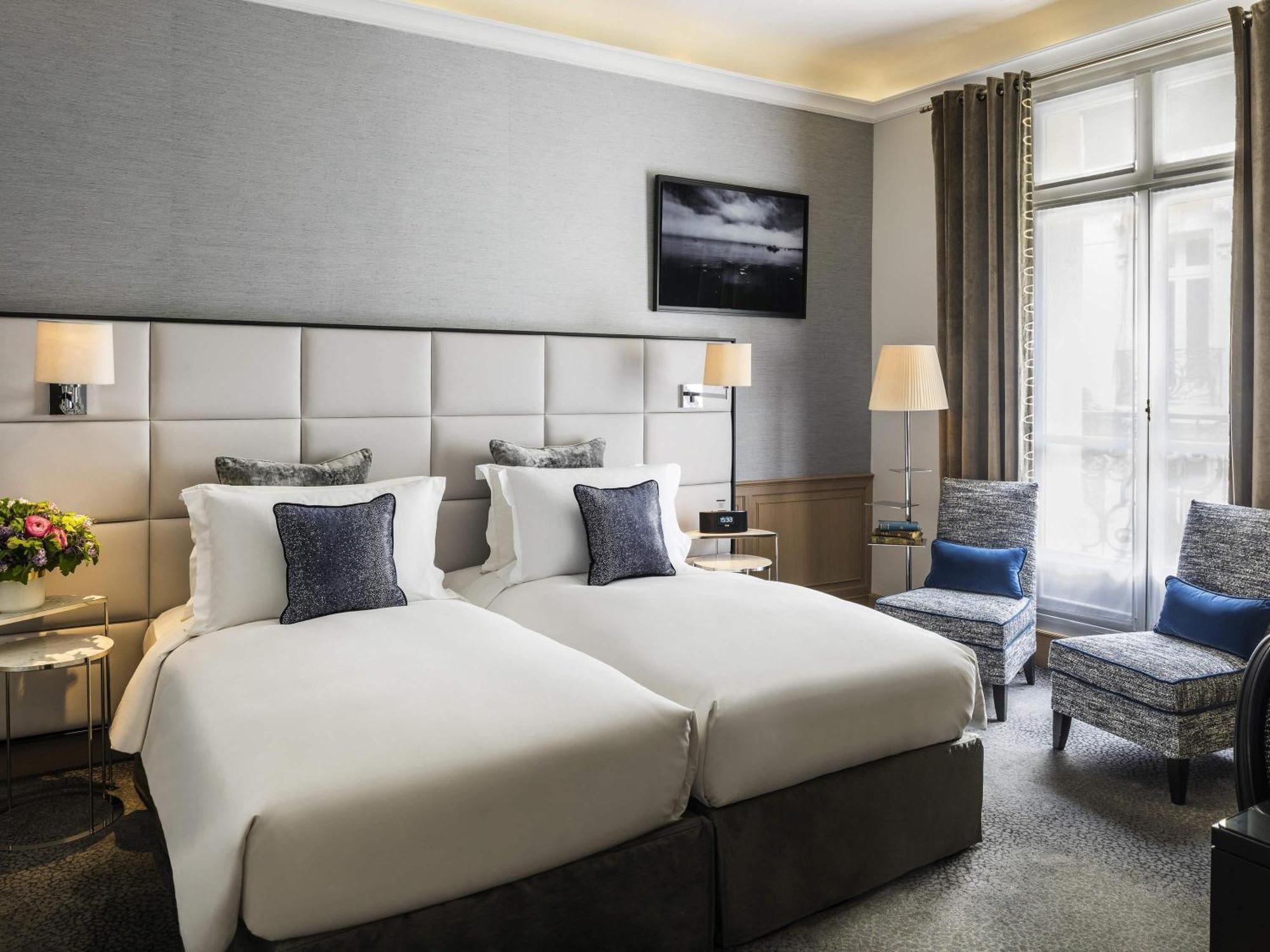 Luxury Room 2 Single Beds,1765144261:JPEG