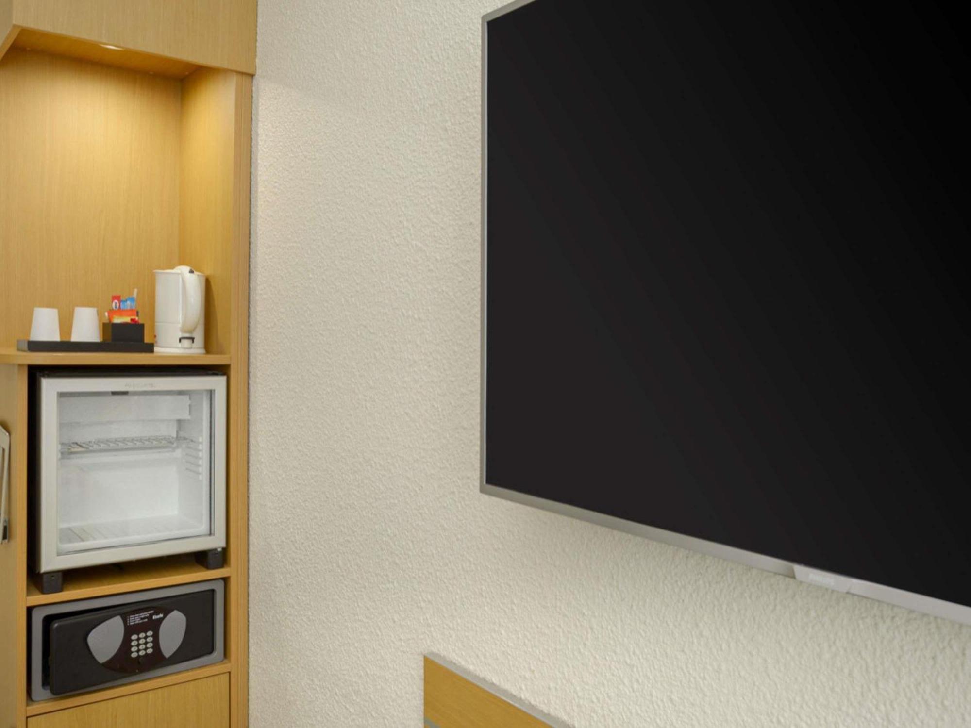 Classic Double Room,1729995802:JPEG