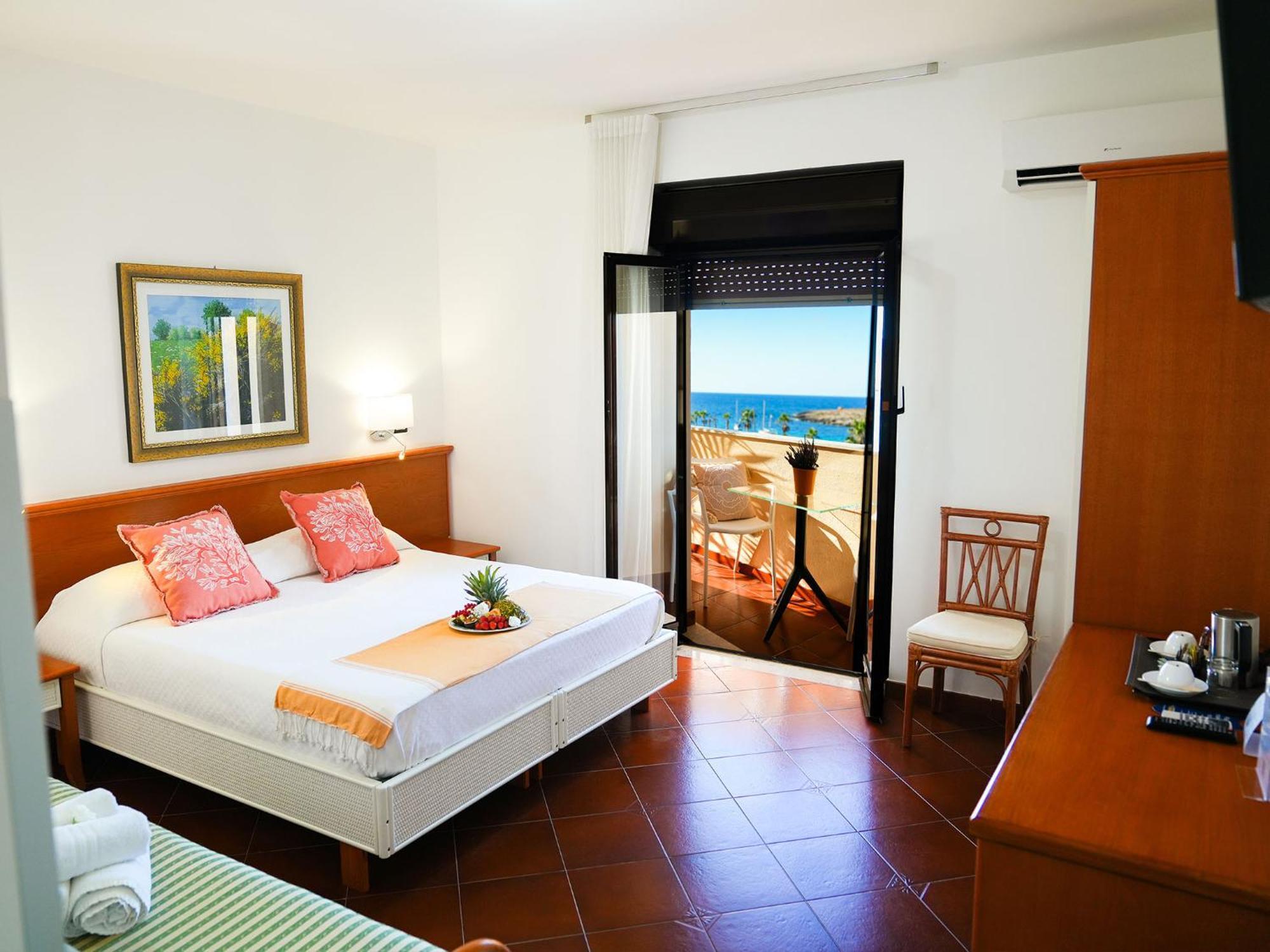 Habitación Doble con vistas al mar