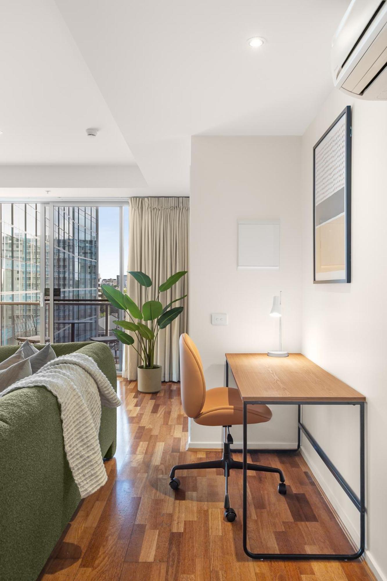 Three-Bedroom Apartment,1742692472:JPEG