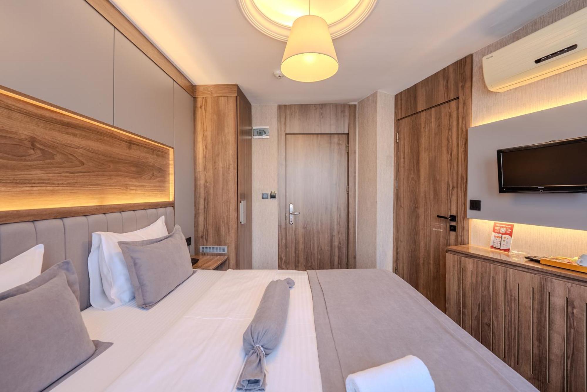 Large Single Room