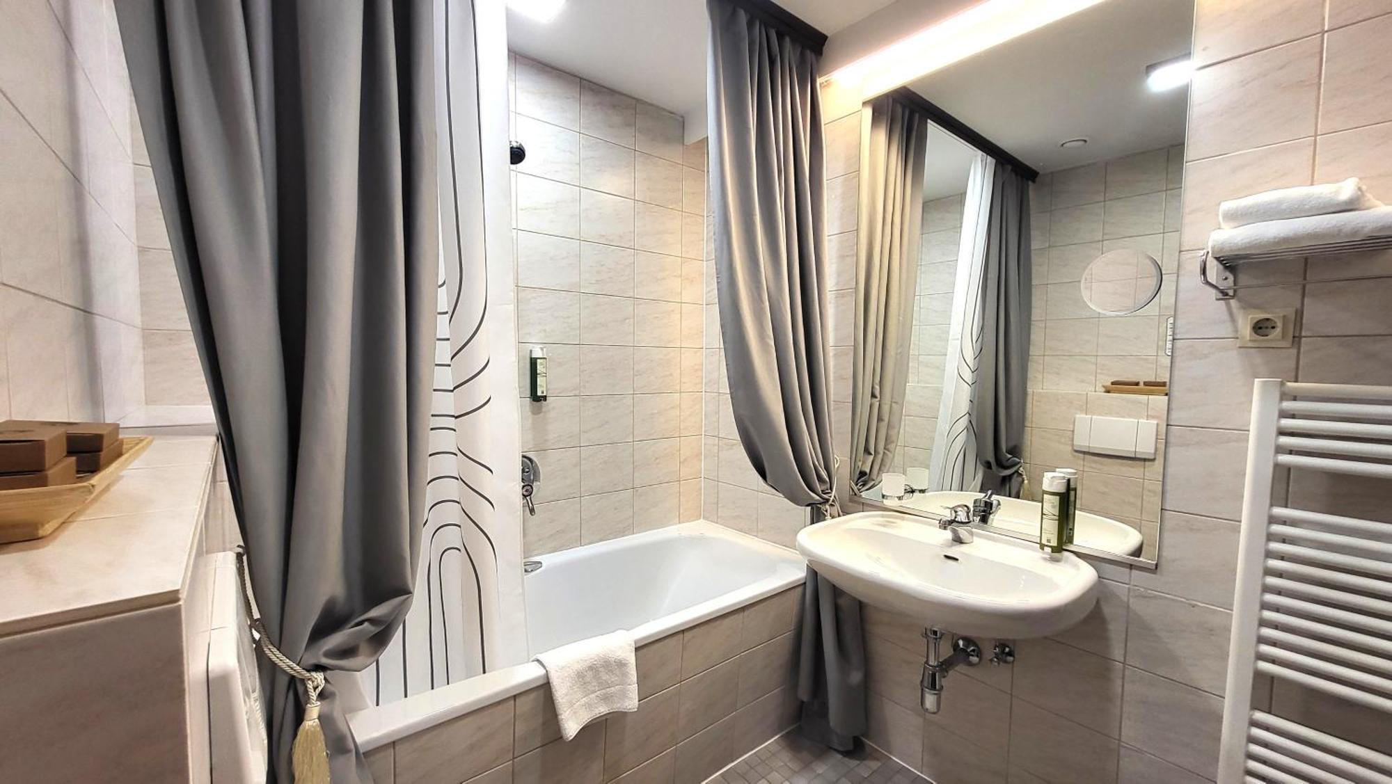 Budget Double Room