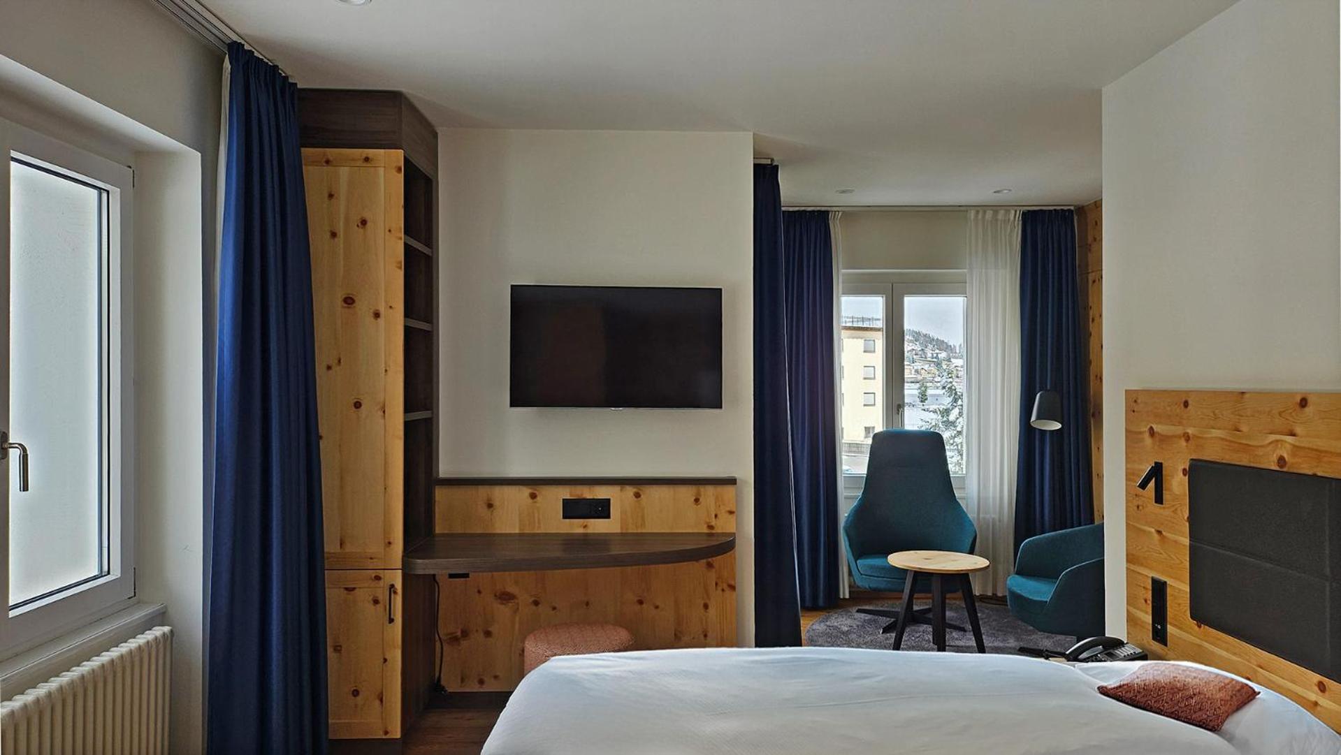 Doppelzimmer mit Zustellbett