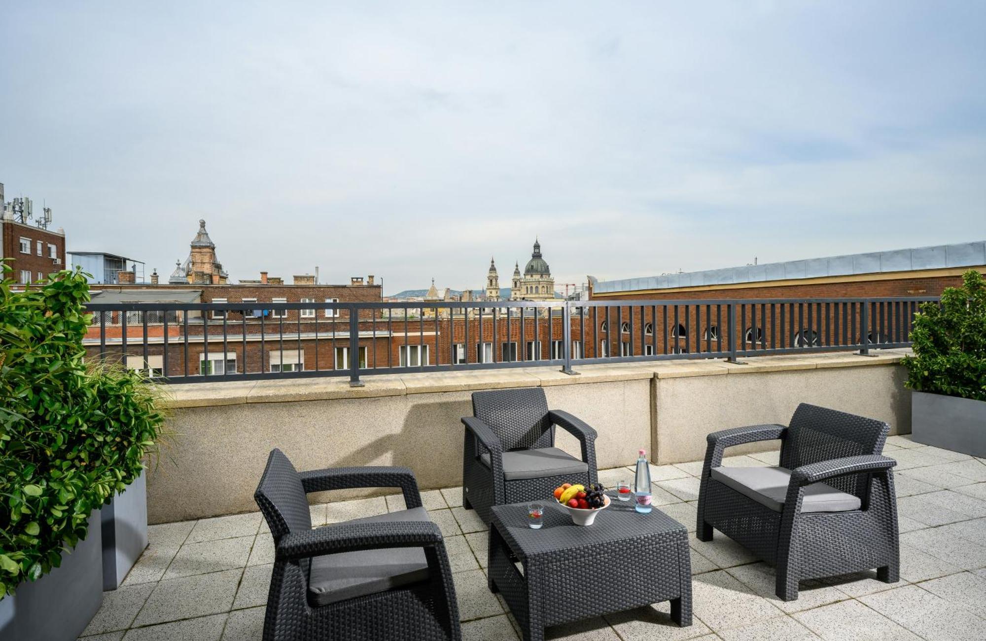Comfort Room Terrace,1746815456:JPEG