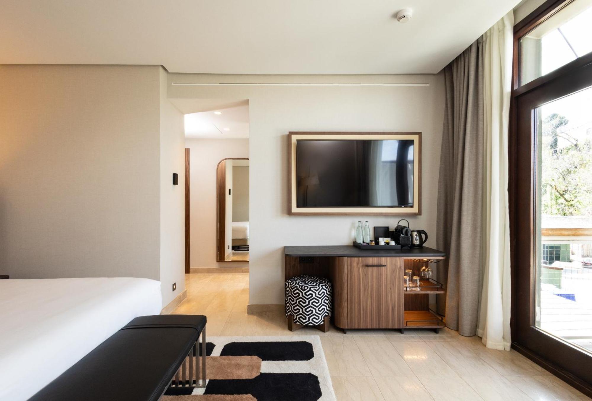 Double Room Balcony,1765801872:JPEG