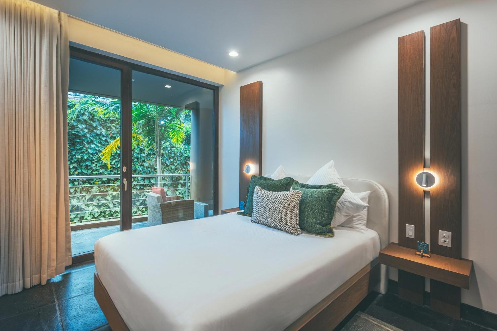 Superior Suite Ocean View # of bedrooms available depends on # of guests reserved
