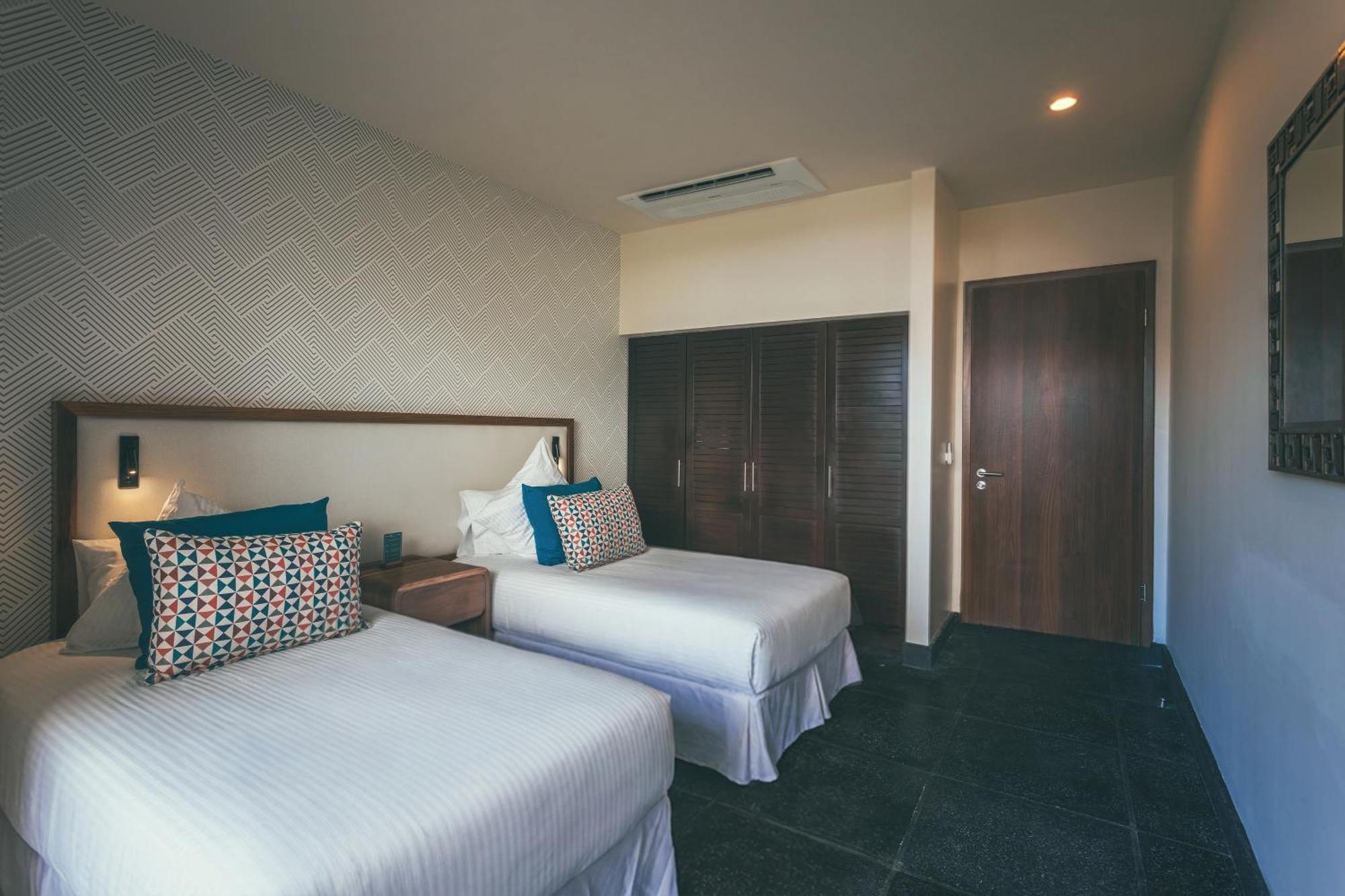 Suite Panoramic View # of bedrooms available depends on # of guests reserved