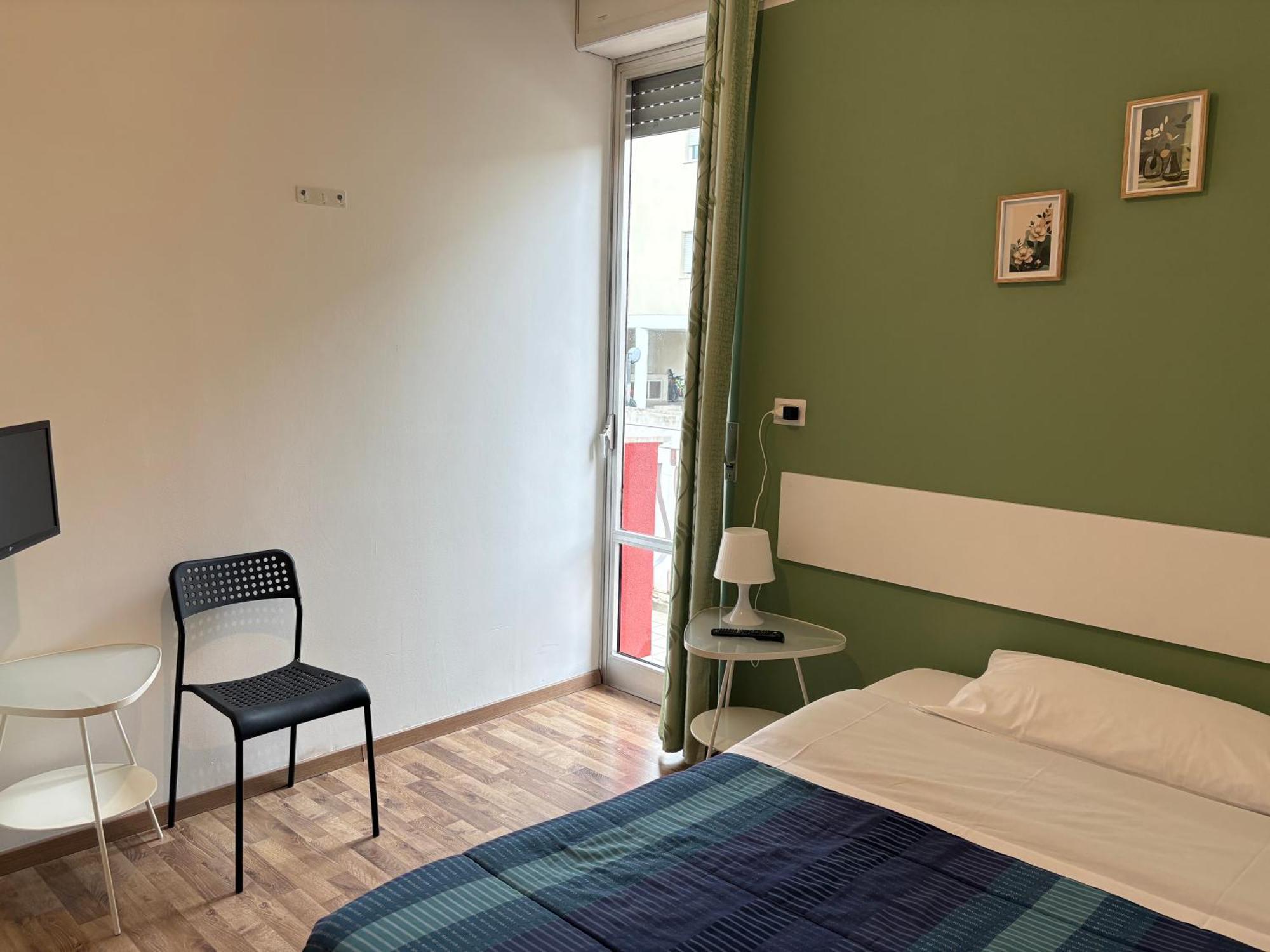 Single Room Balcony
