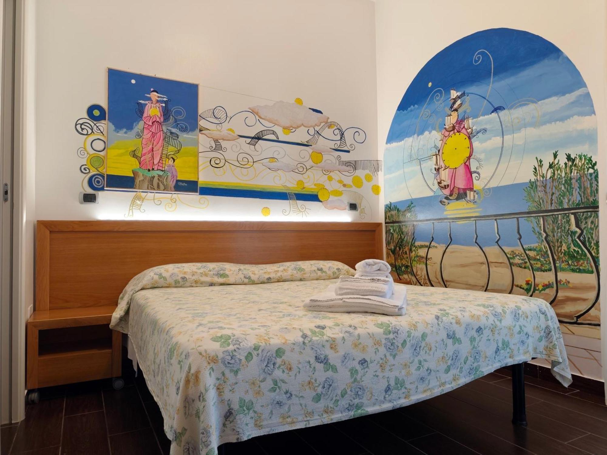 Double Room,1758524863:JPEG