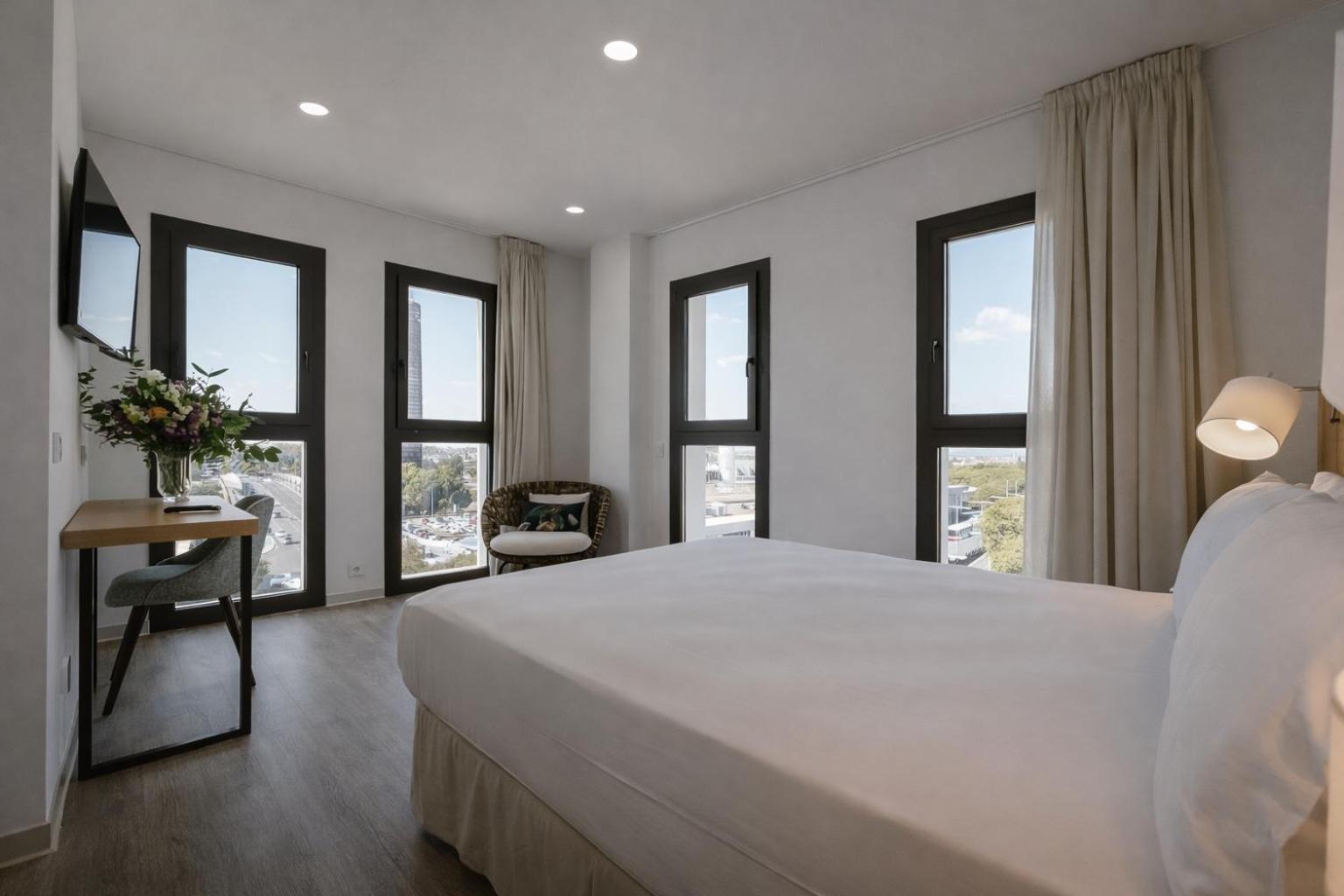 Superior Double Room,1758919237:JPEG