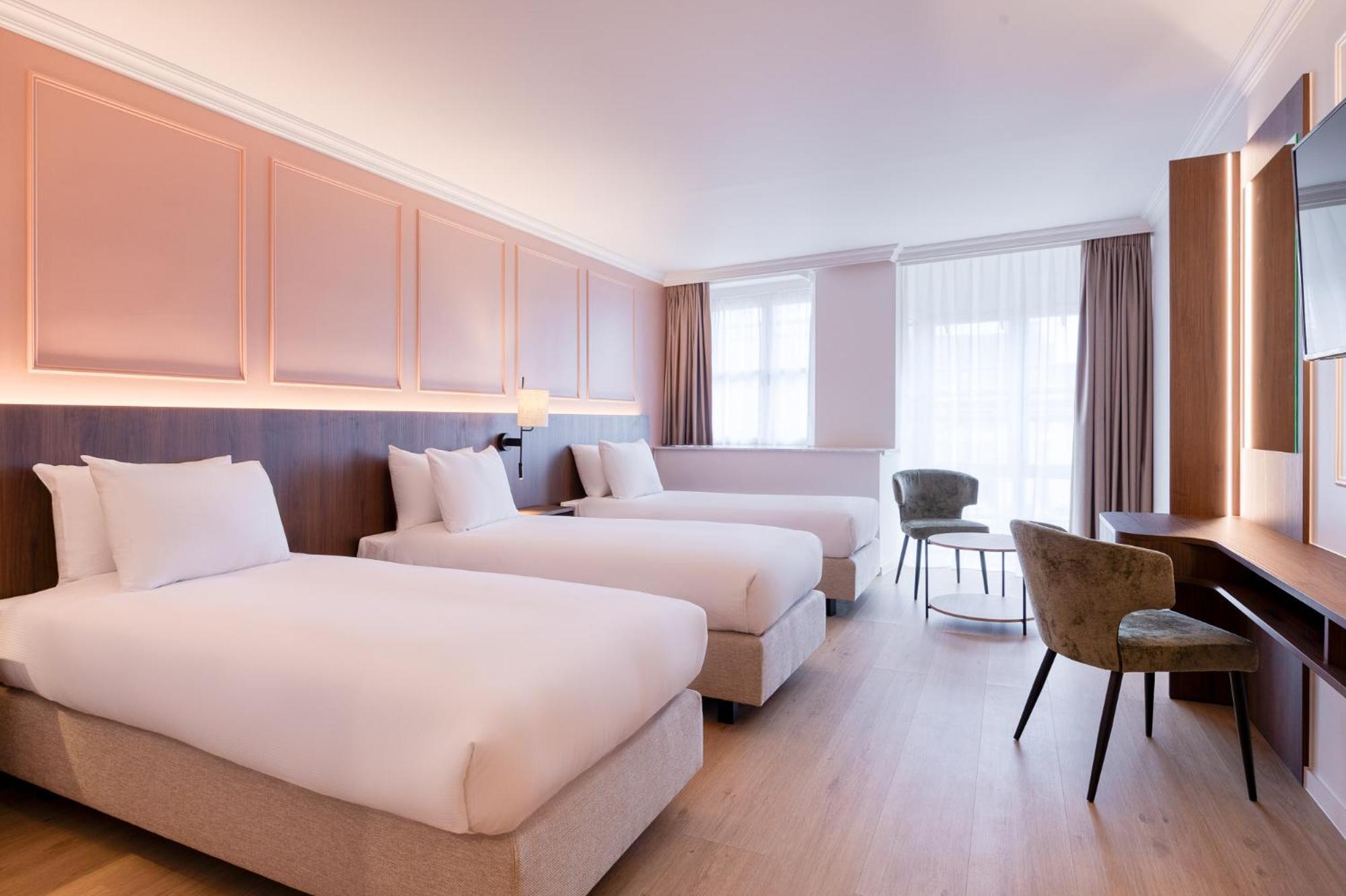 Superior Triple Room