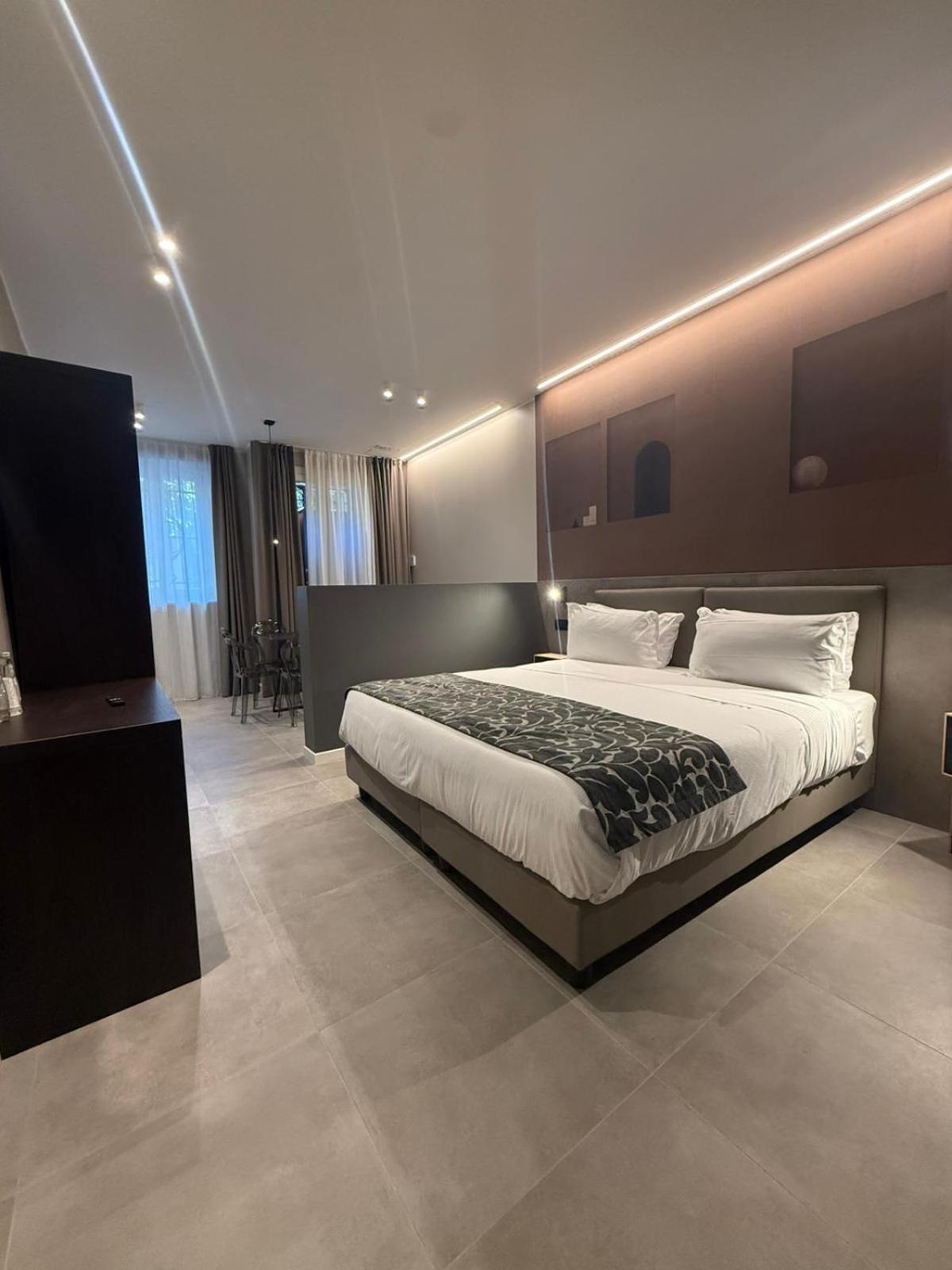 Standard Triple Room with kitchenette - Separate Building