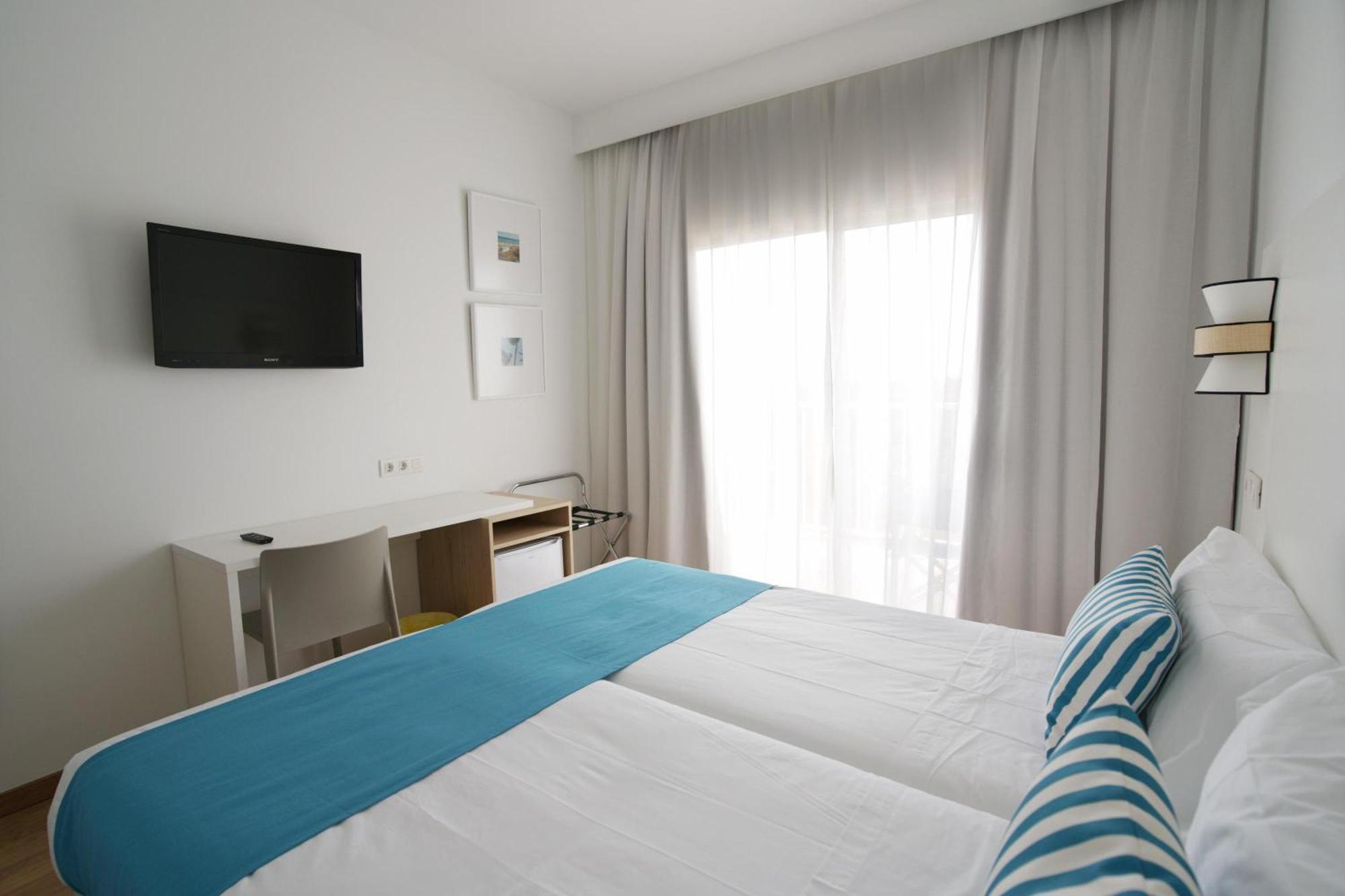 Chambre Double ou Lits Jumeaux - Vue sur Mer