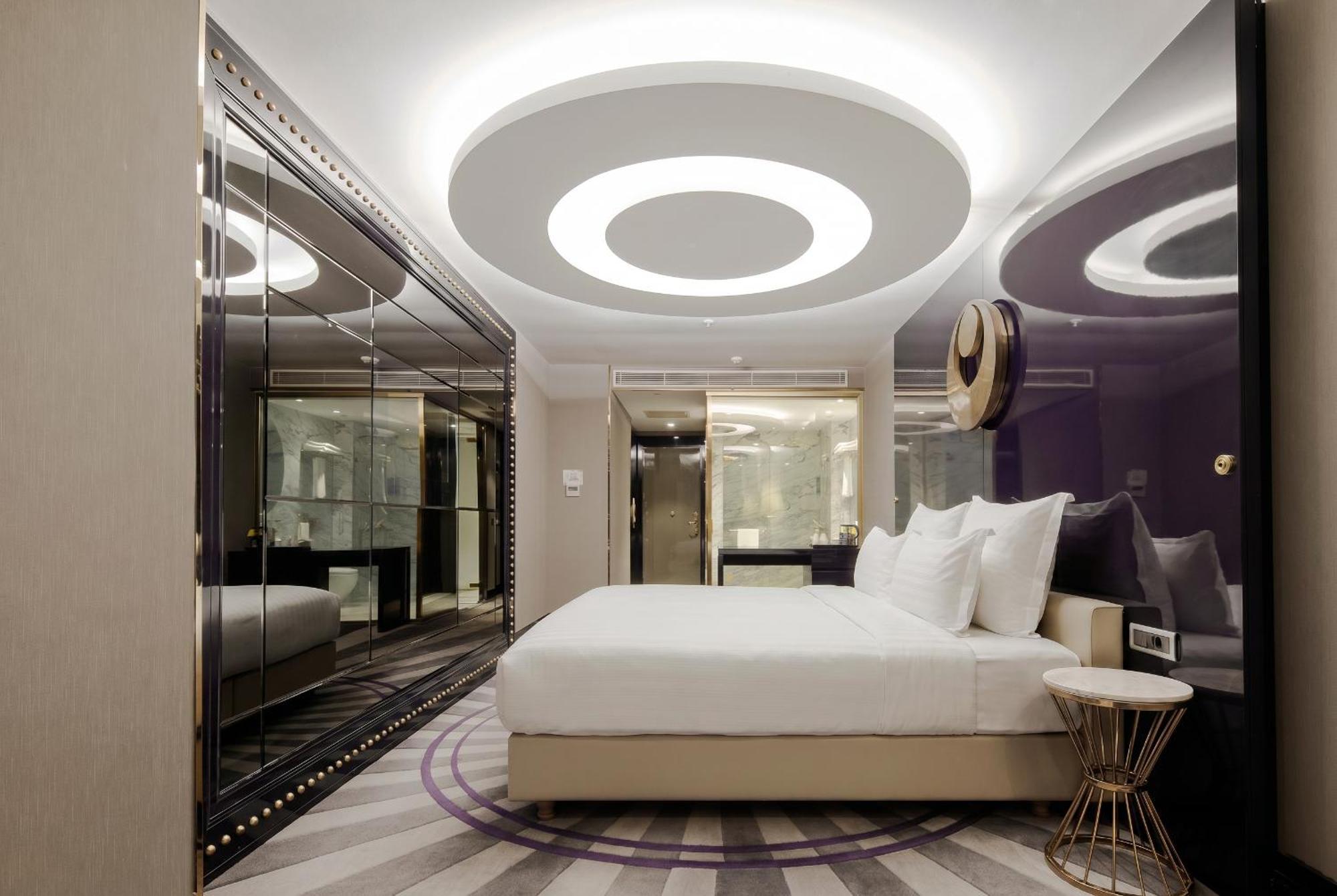Deluxe Double Room Balcony