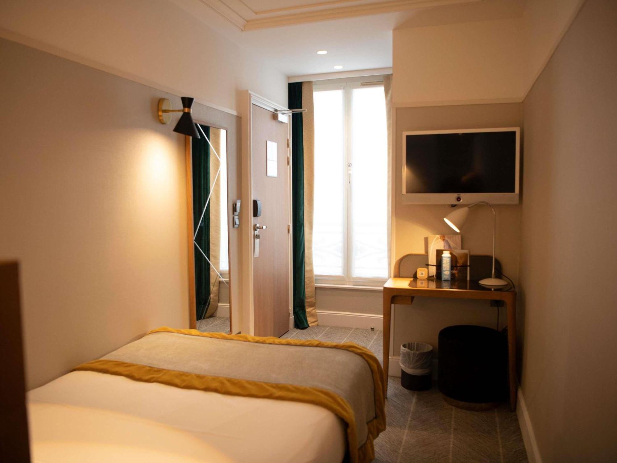 Classic Single Room
