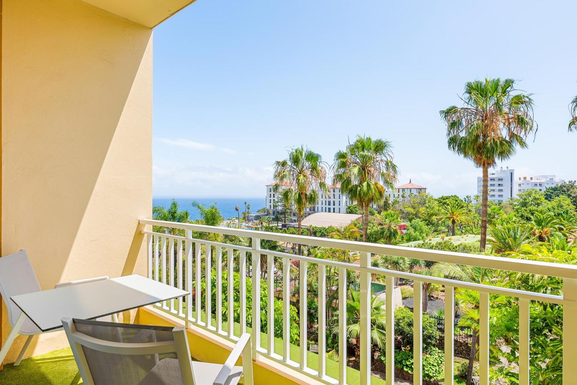 Twin Room Garden View