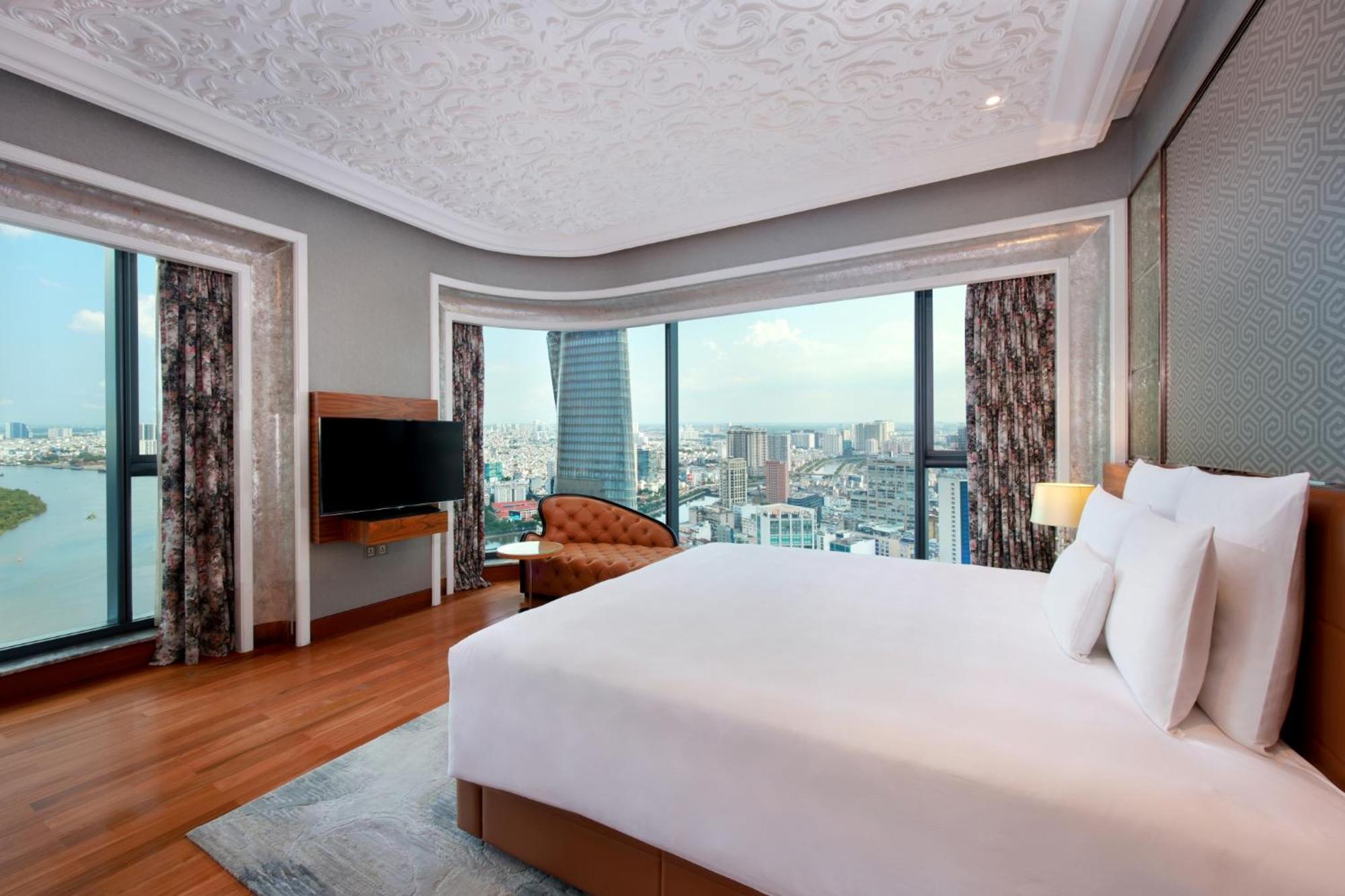 One-Bedroom Panorama Modern or Liberty Style