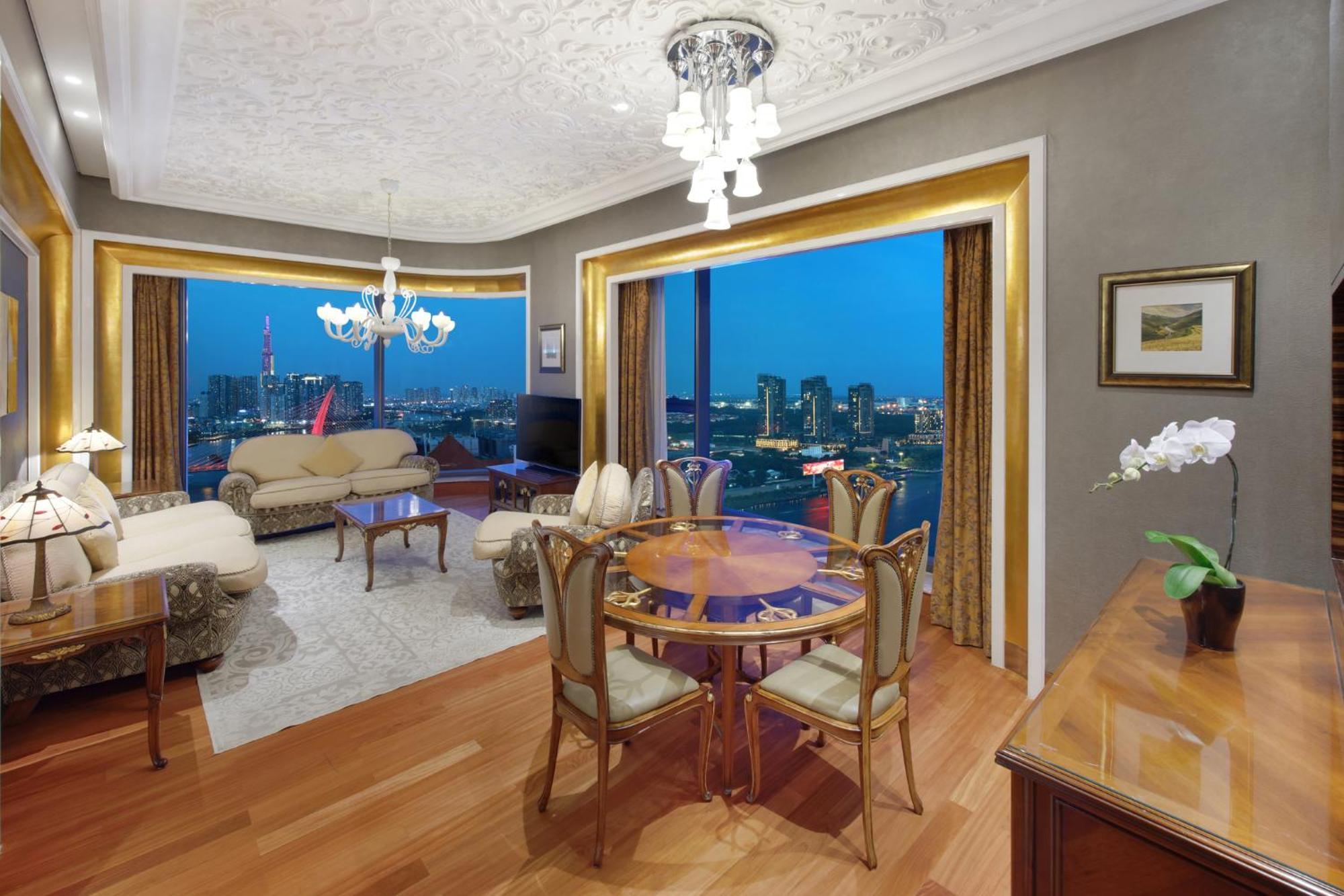 One-Bedroom Panorama Modern or Liberty Style