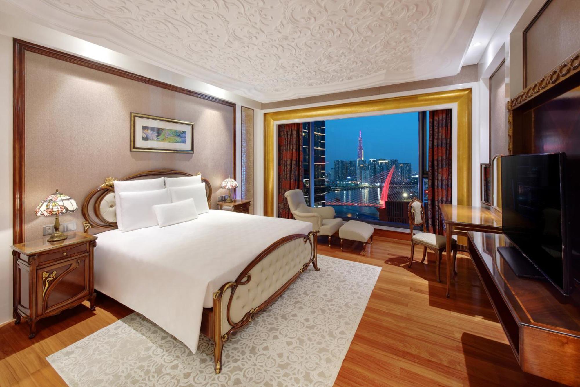 One-Bedroom Panorama Modern or Liberty Style