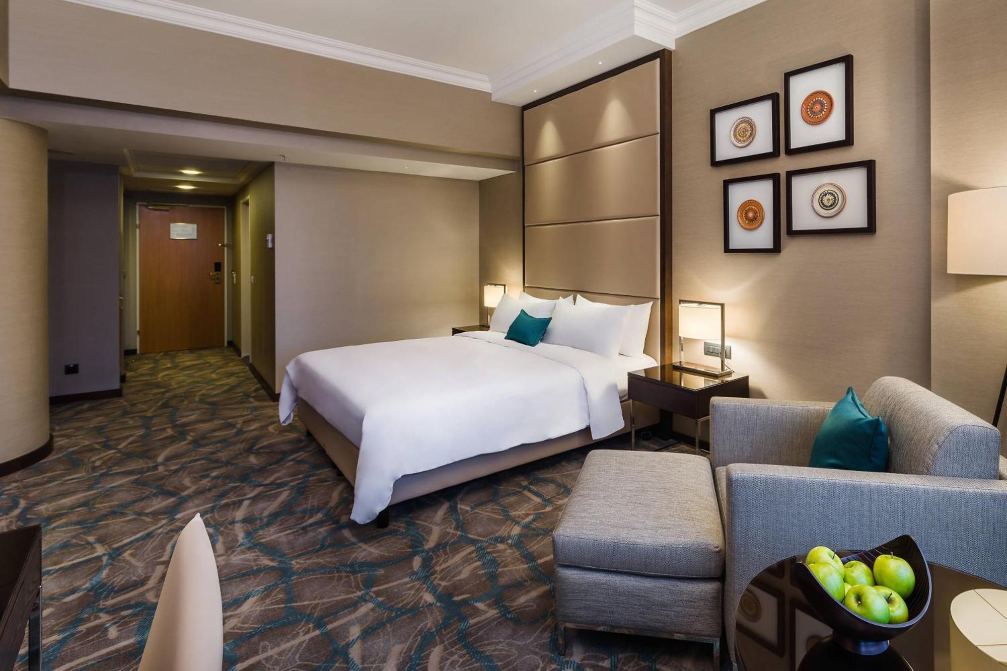 Executive Room Access Executive Lounge