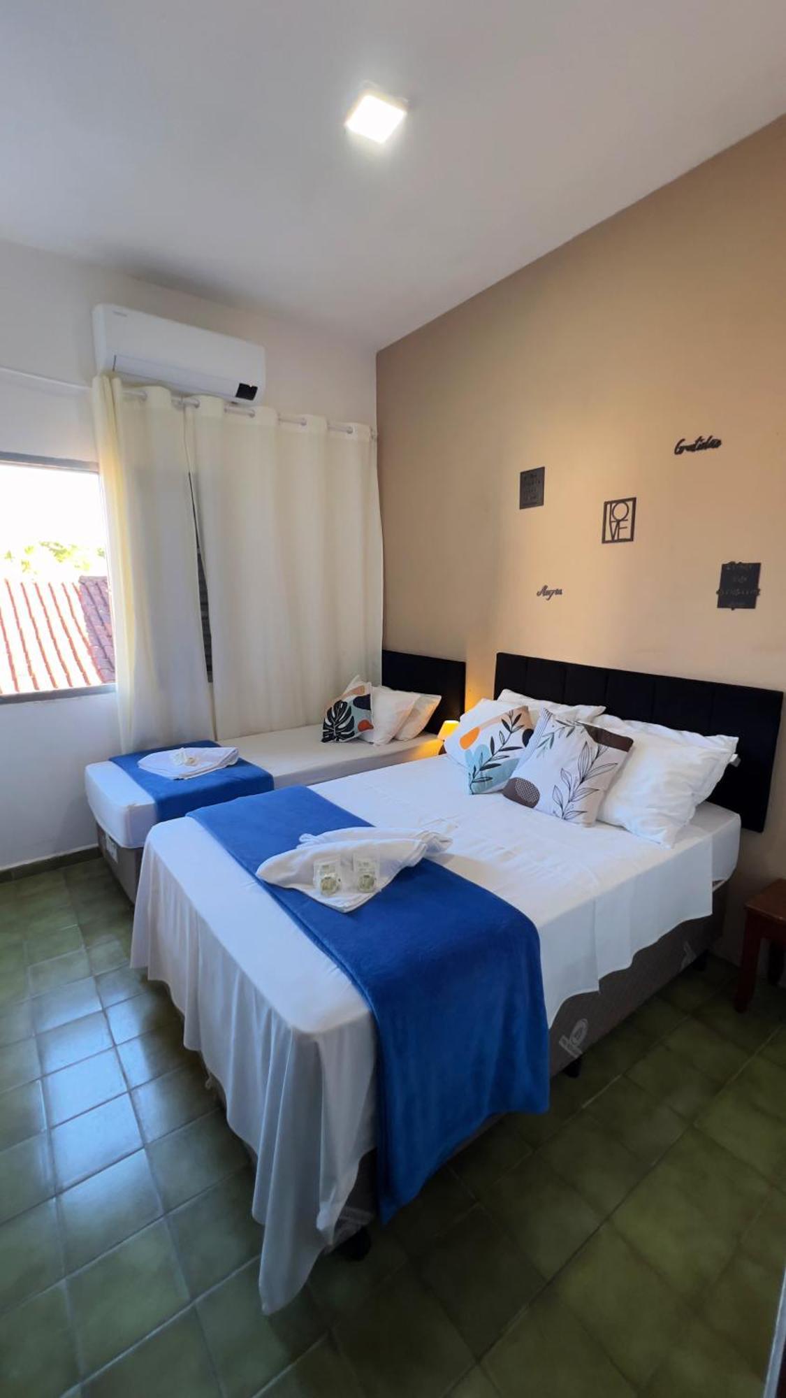 Quarto Triplo Standard
